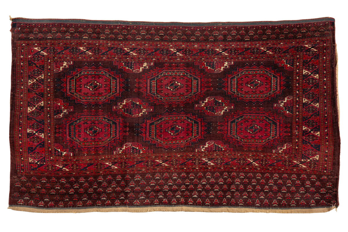ANTIQUE TURKOMAN SARYK BAG