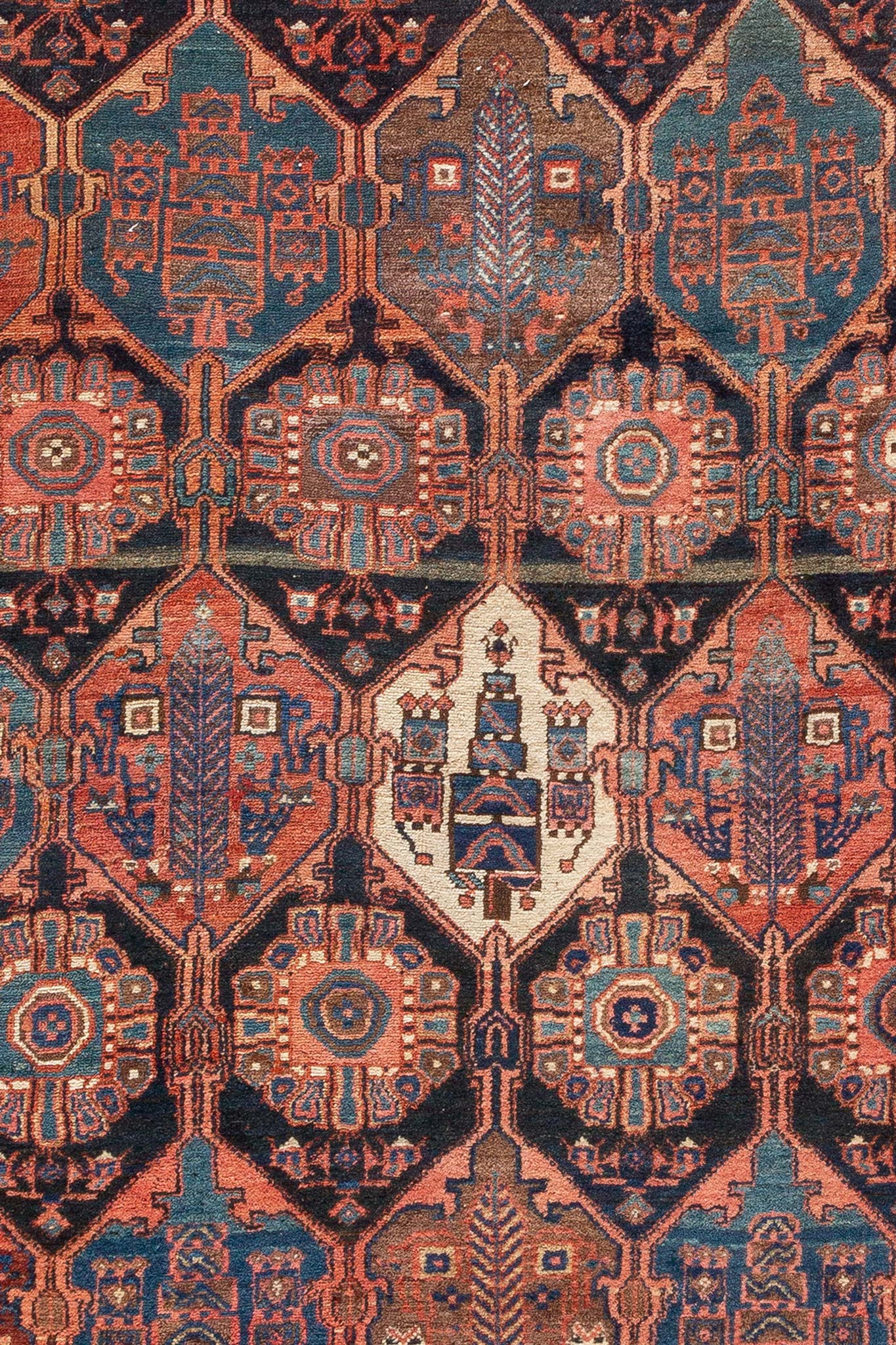 ANTIQUE PERSIAN BAKHTIAR