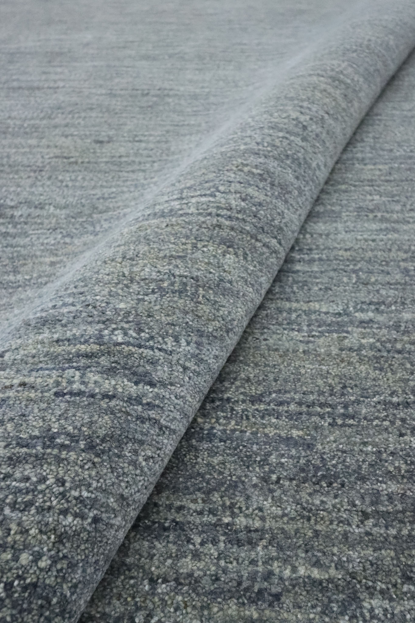 LUXURY WOOLS ABRASH GREY