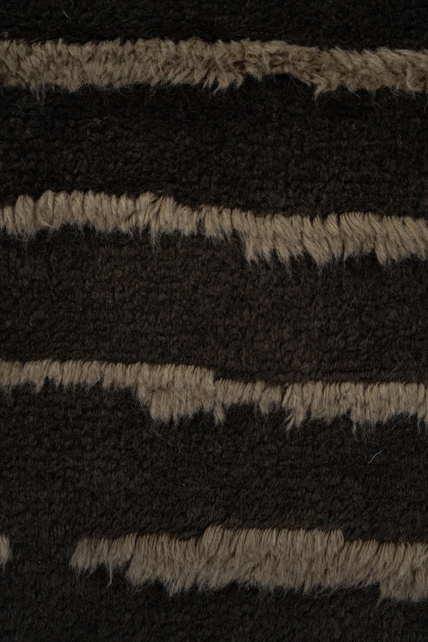 INDIAN CONTEMPORARY LINES CHOC