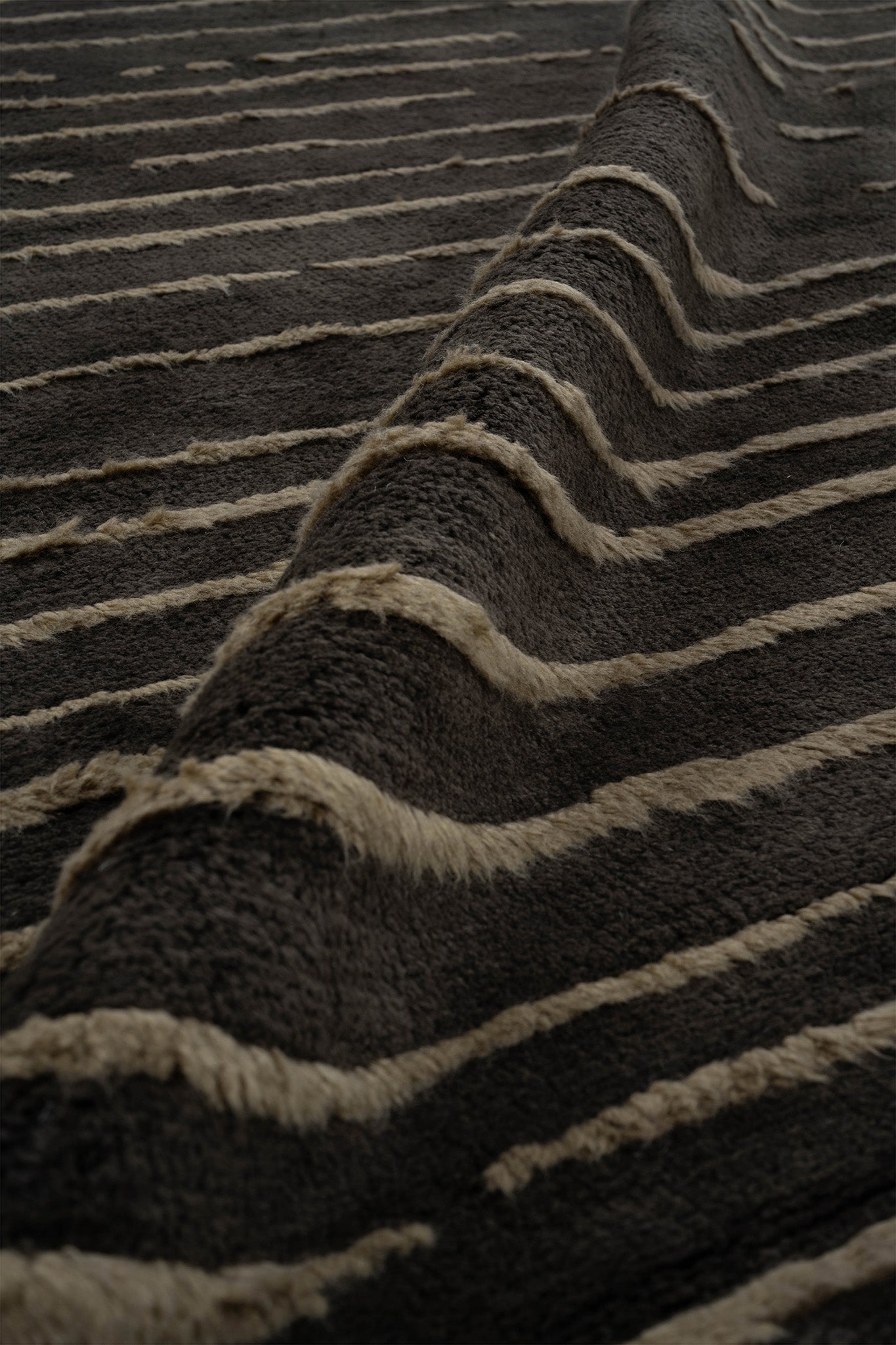 INDIAN CONTEMPORARY LINES CHOC