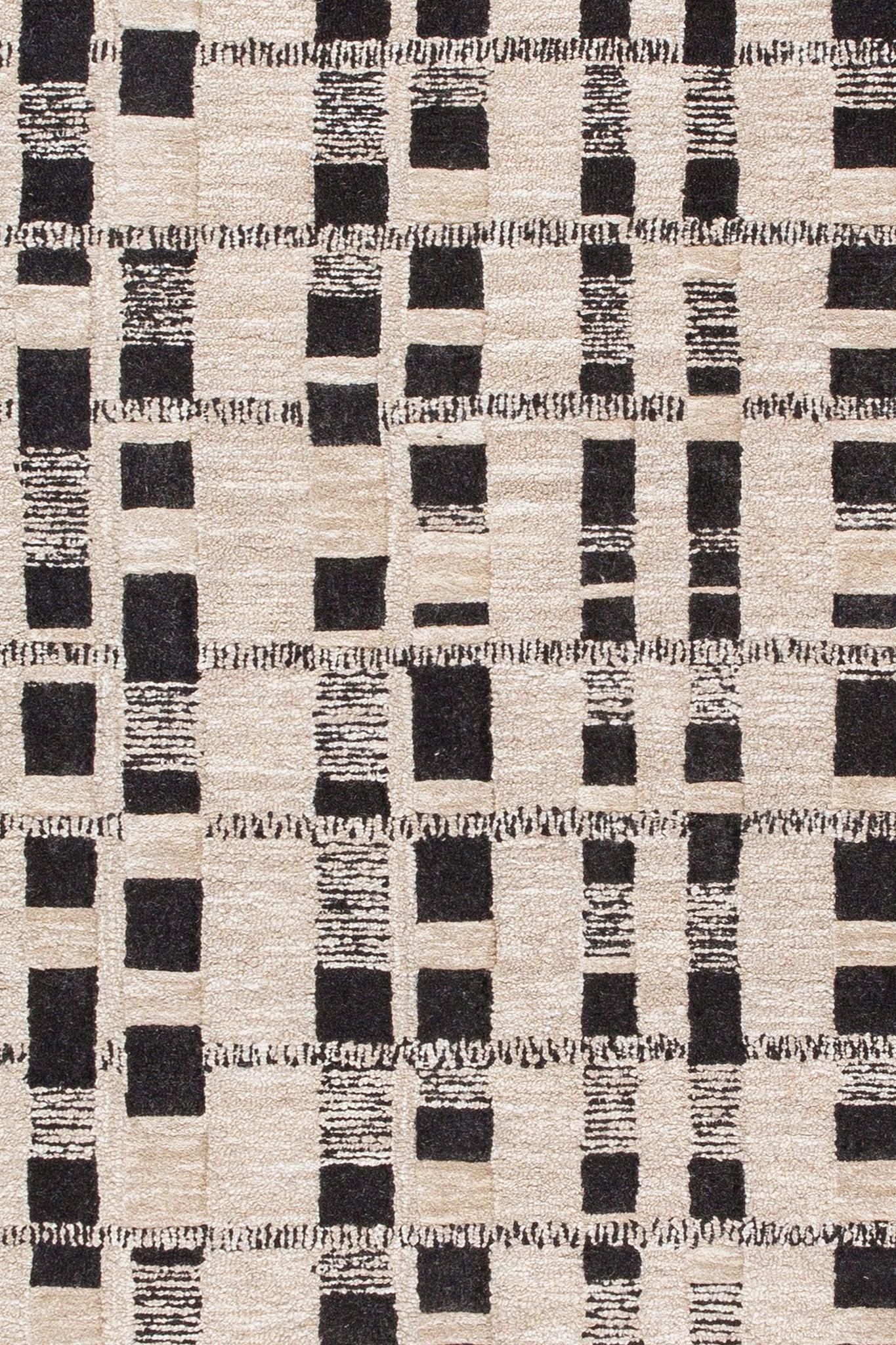 NK AZADI-T-BLACK/WHITE