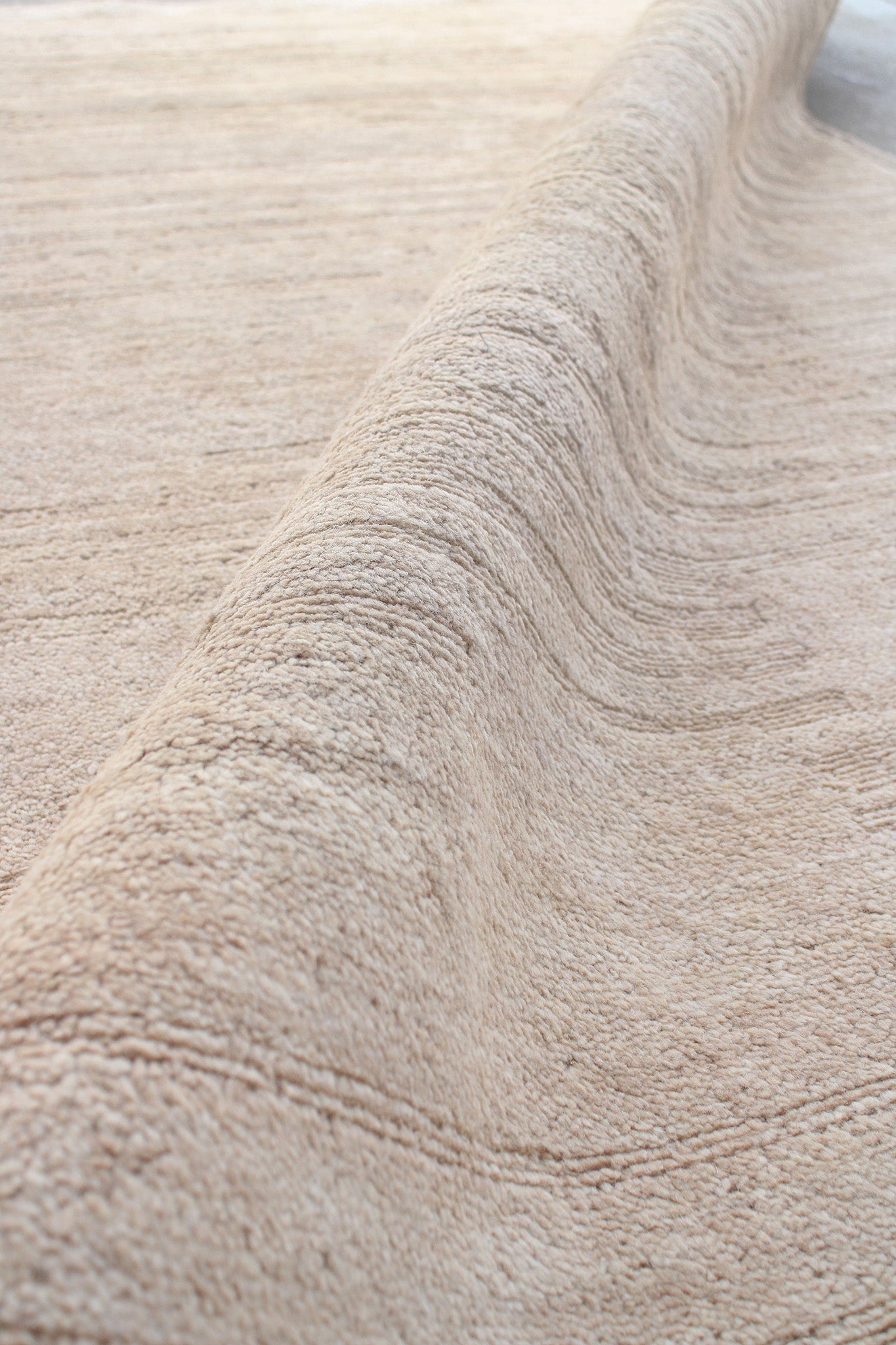 DUNE LINES GOLD