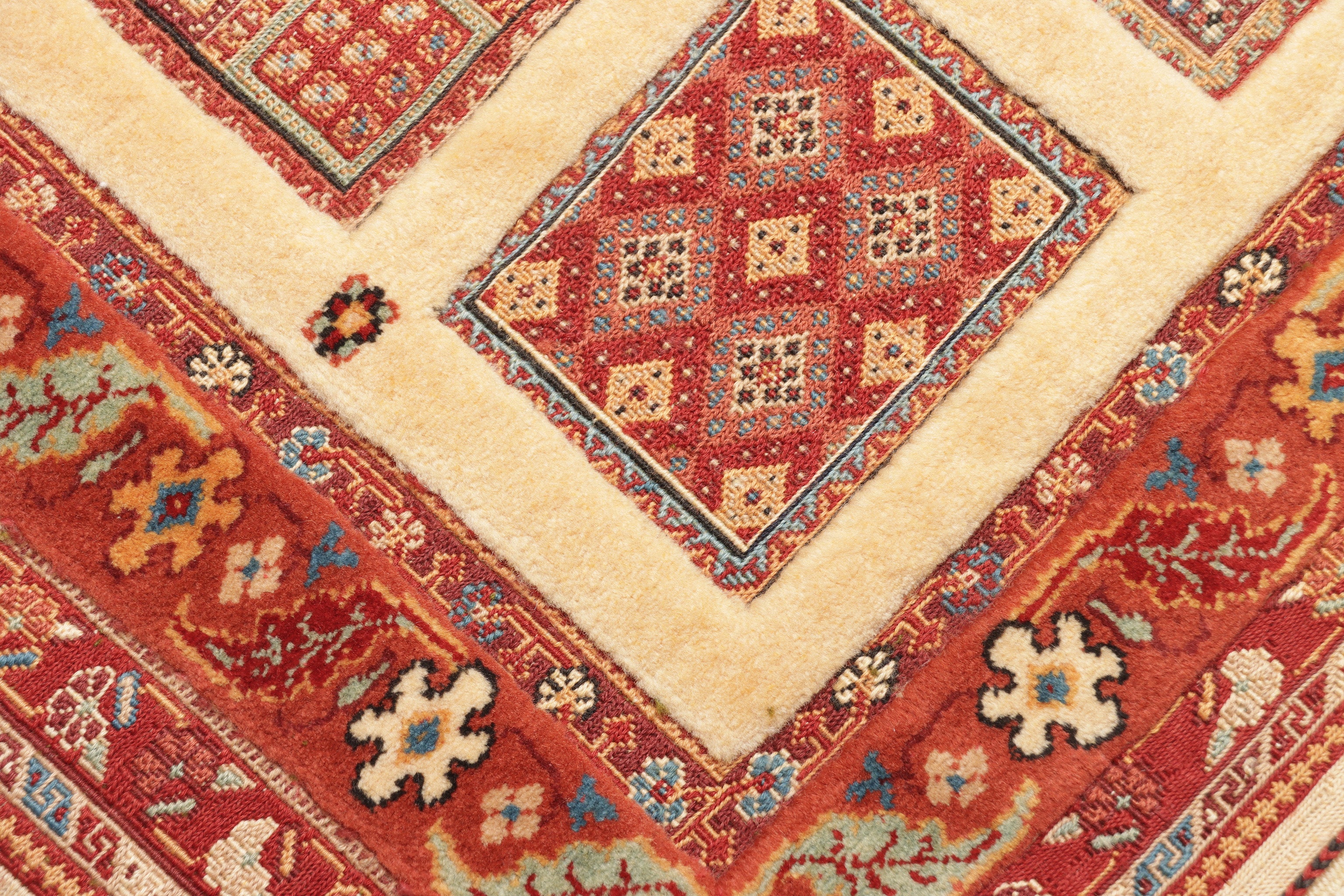 FINE PERSIAN SIRJAN