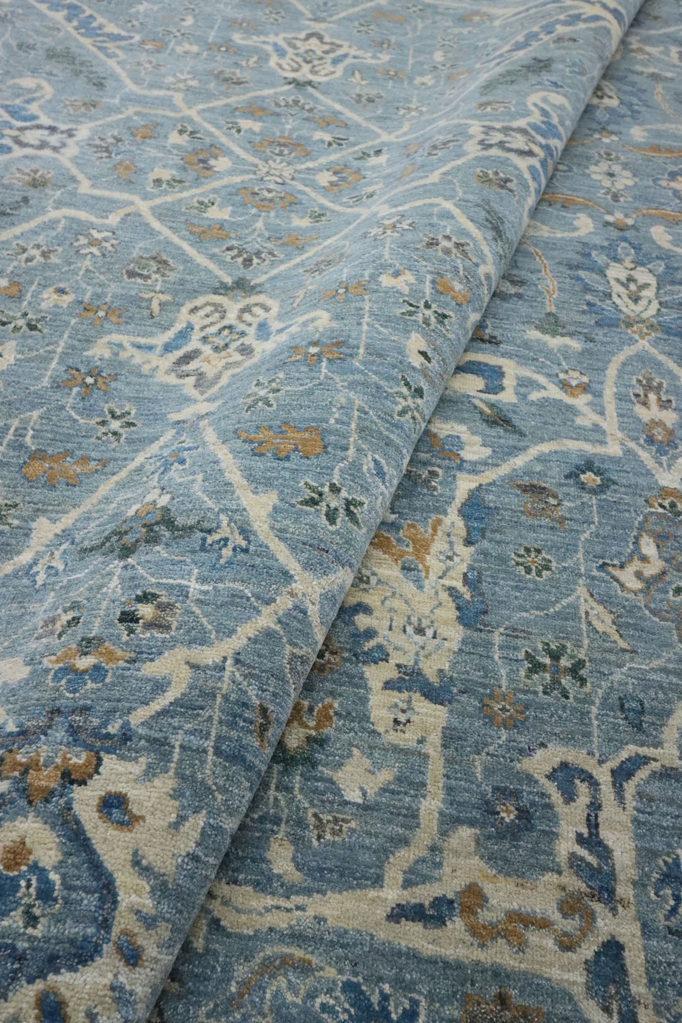 INDIAN REVIVAL BIDJAR