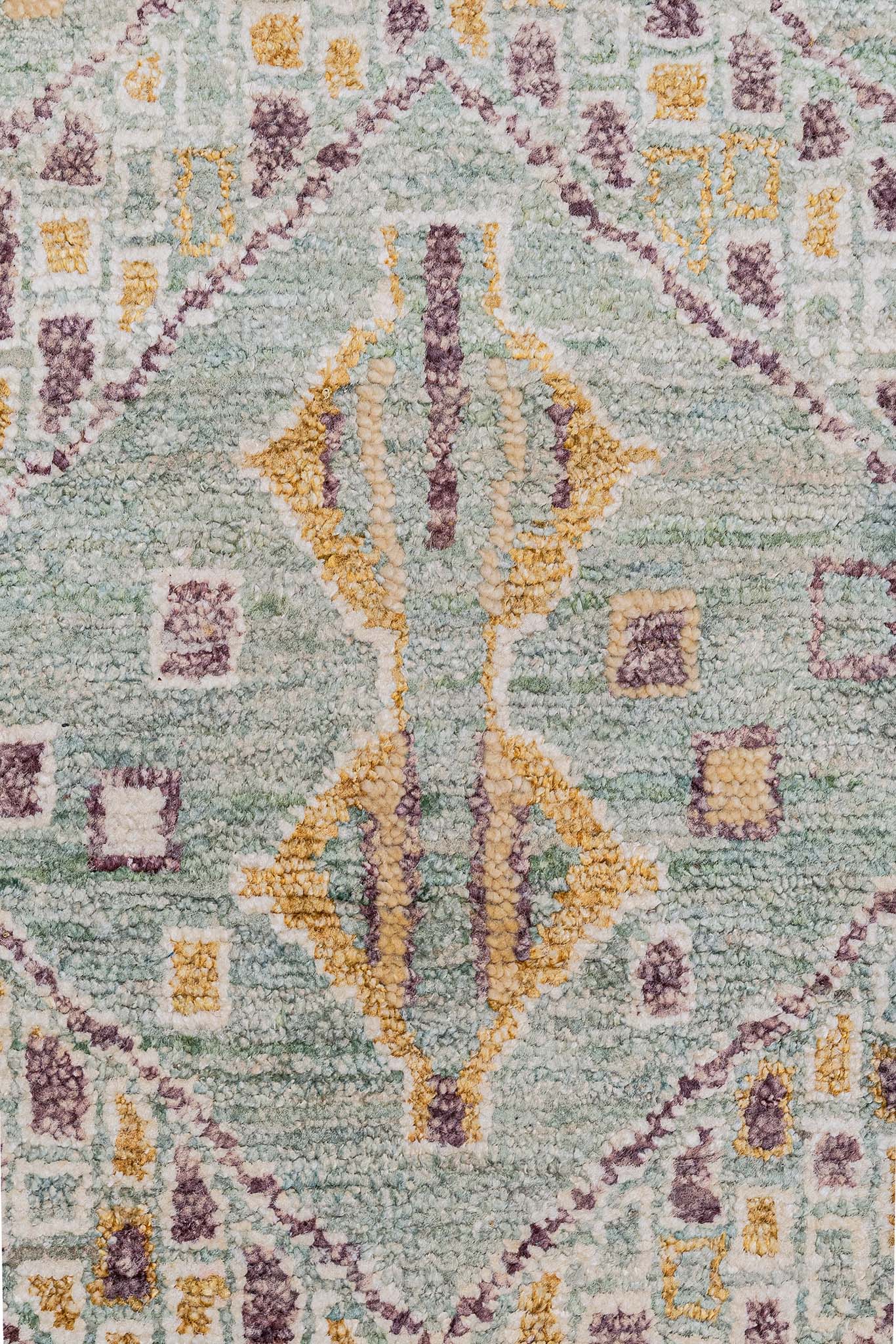 INDIA REVIVAL SILK MAMLUK