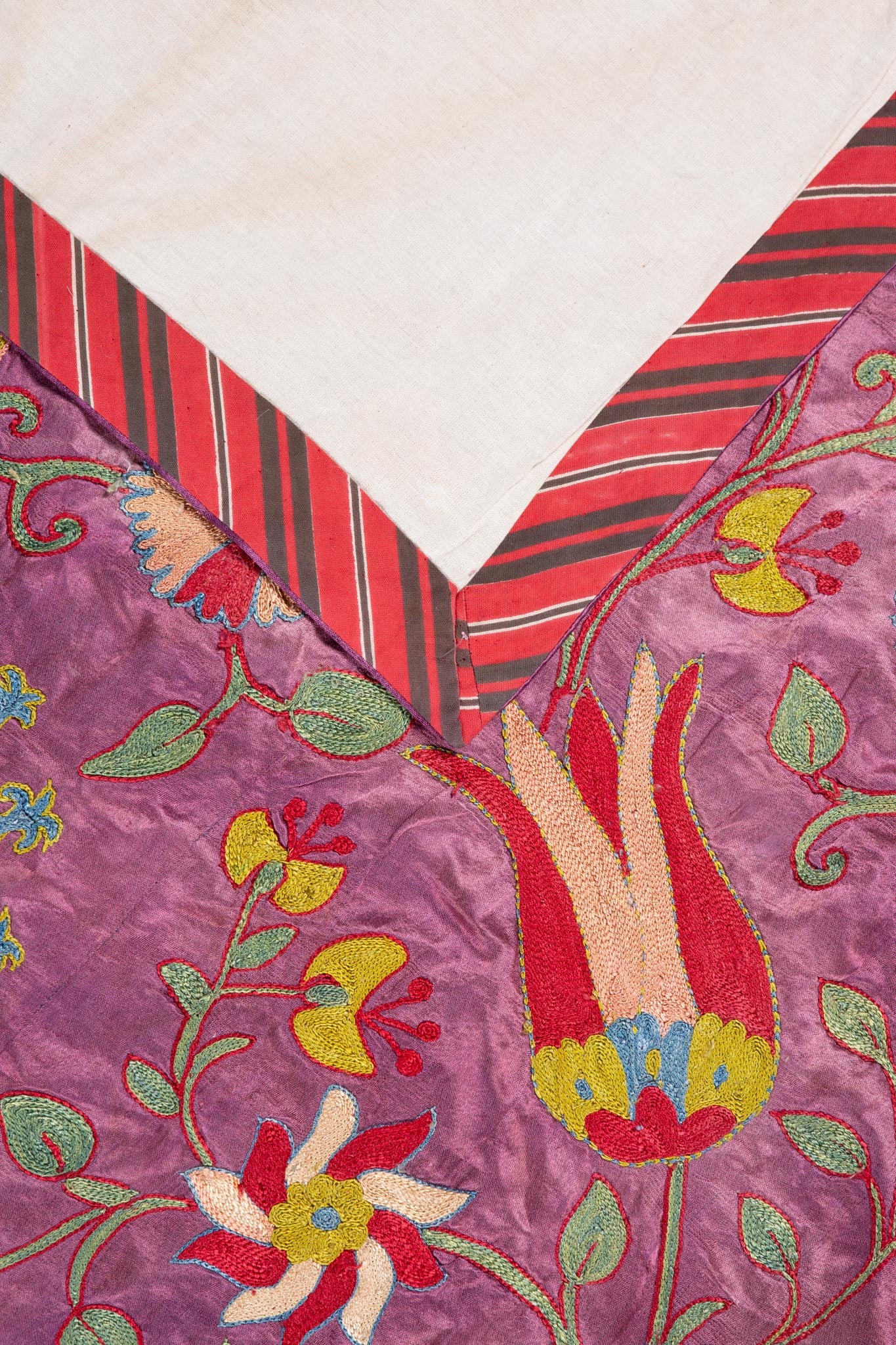 VINTAGE UZBEKISTAN SUZANI