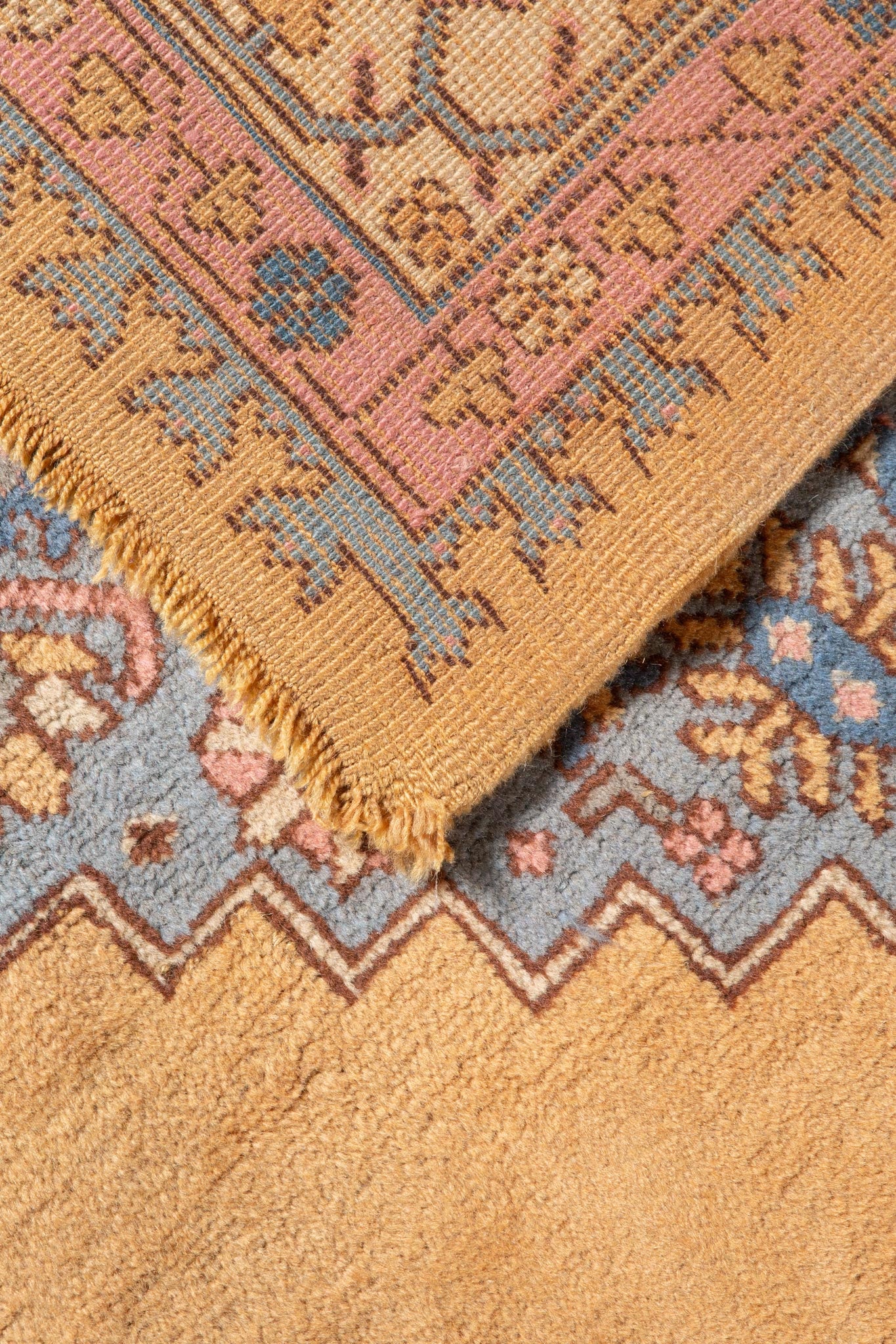 VINTAGE TURKISH OUSHAK