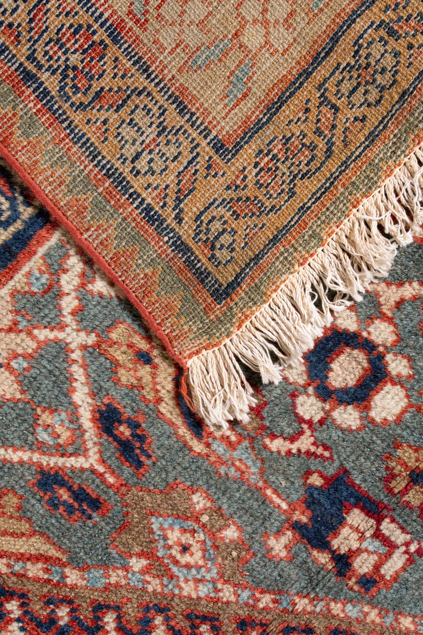 ANTIQUE PERSIAN MAHAL