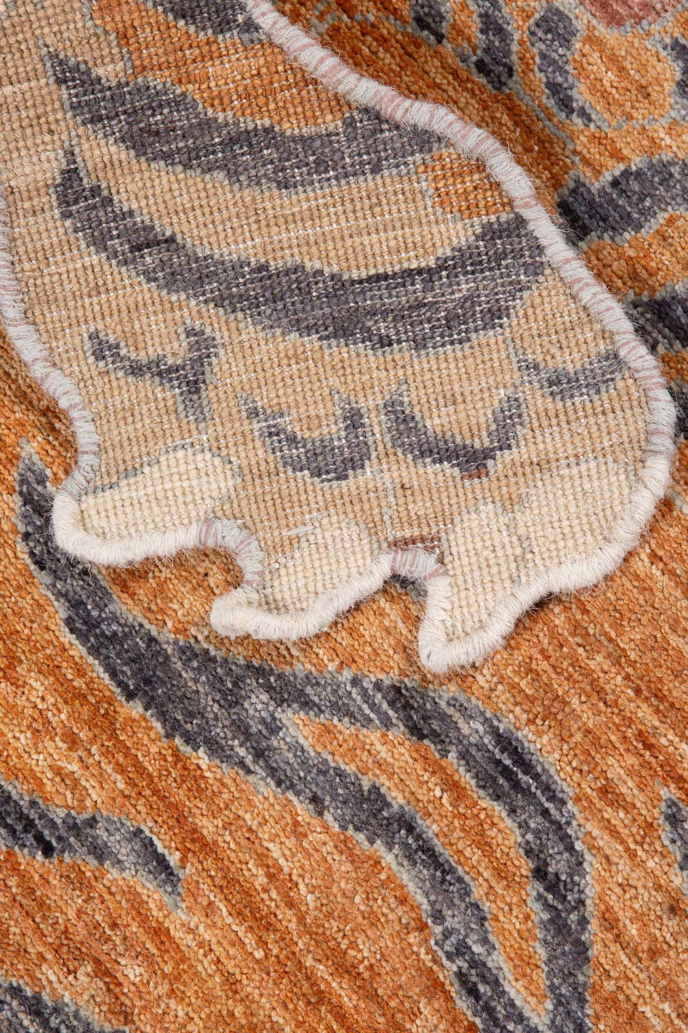 AFGHAN FARAHAN