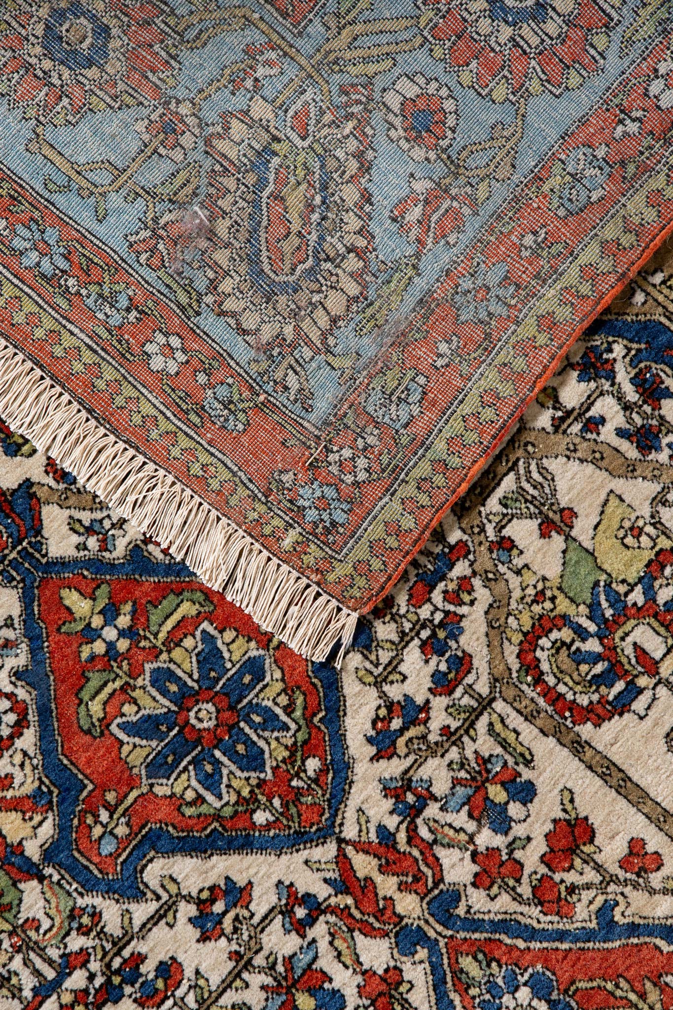 ANTIQUE PERSIAN FARAHAN