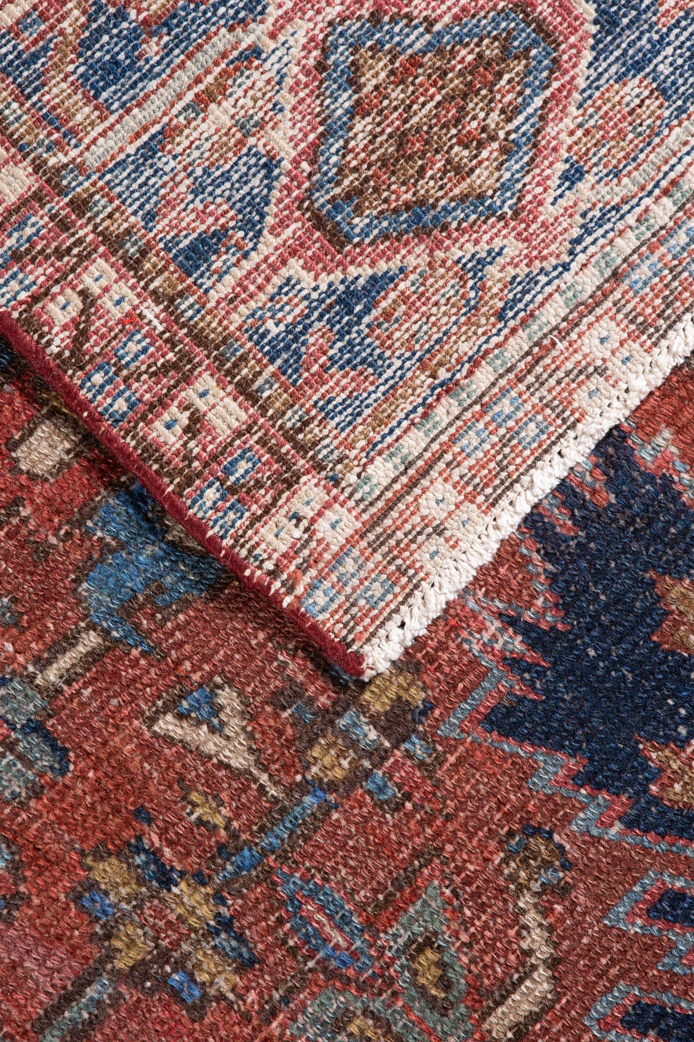 ANTIQUE PERSIAN HERIZ