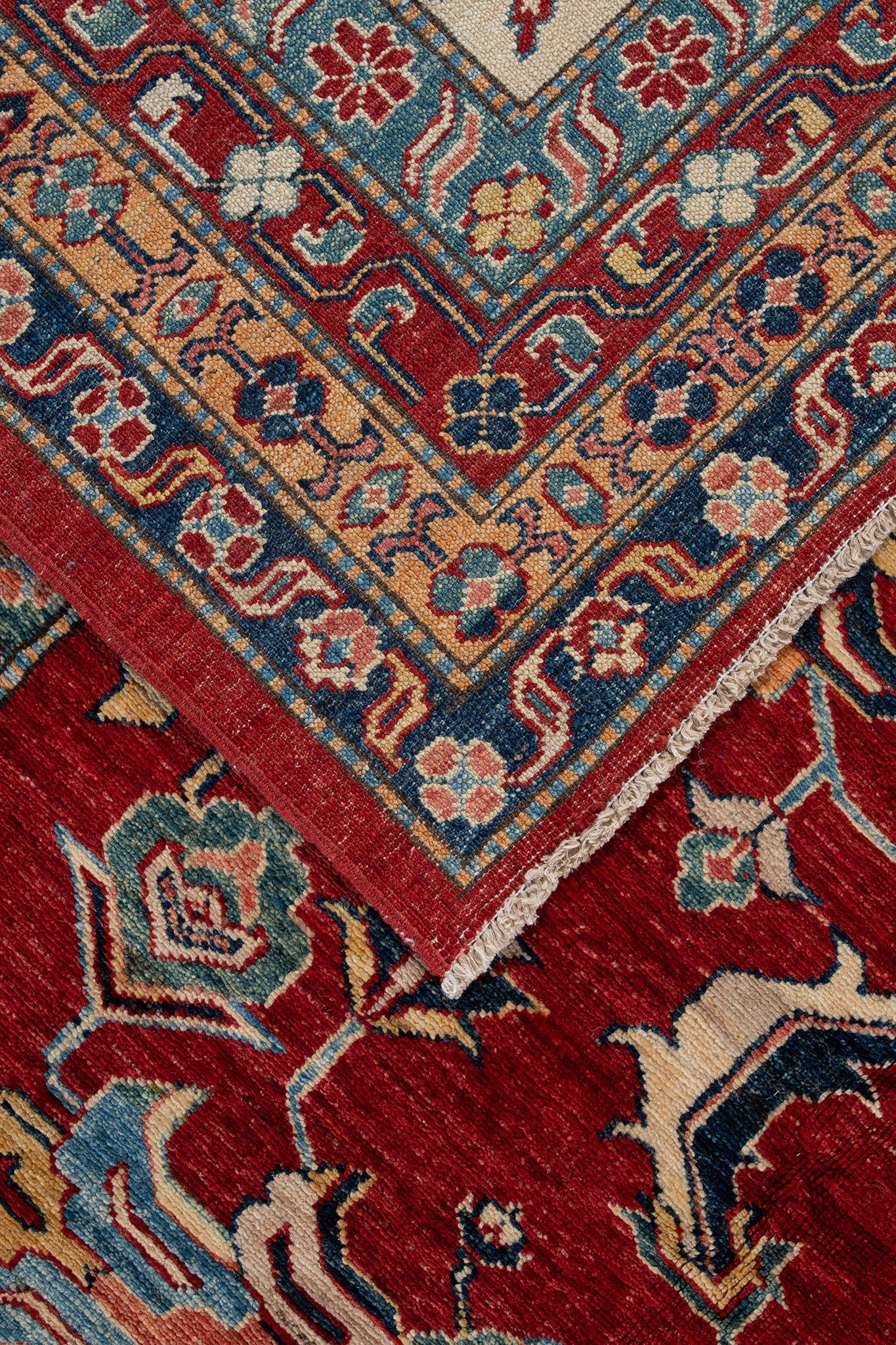 AFGHAN FINE CAUCASIAN