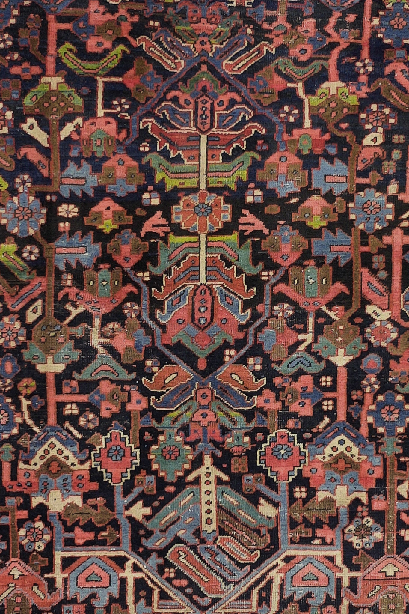 ANTIQUE PERSIAN HERIZ