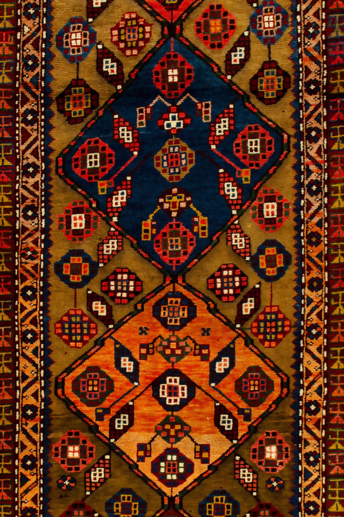 ANTIQUE PERSIAN MALAYER