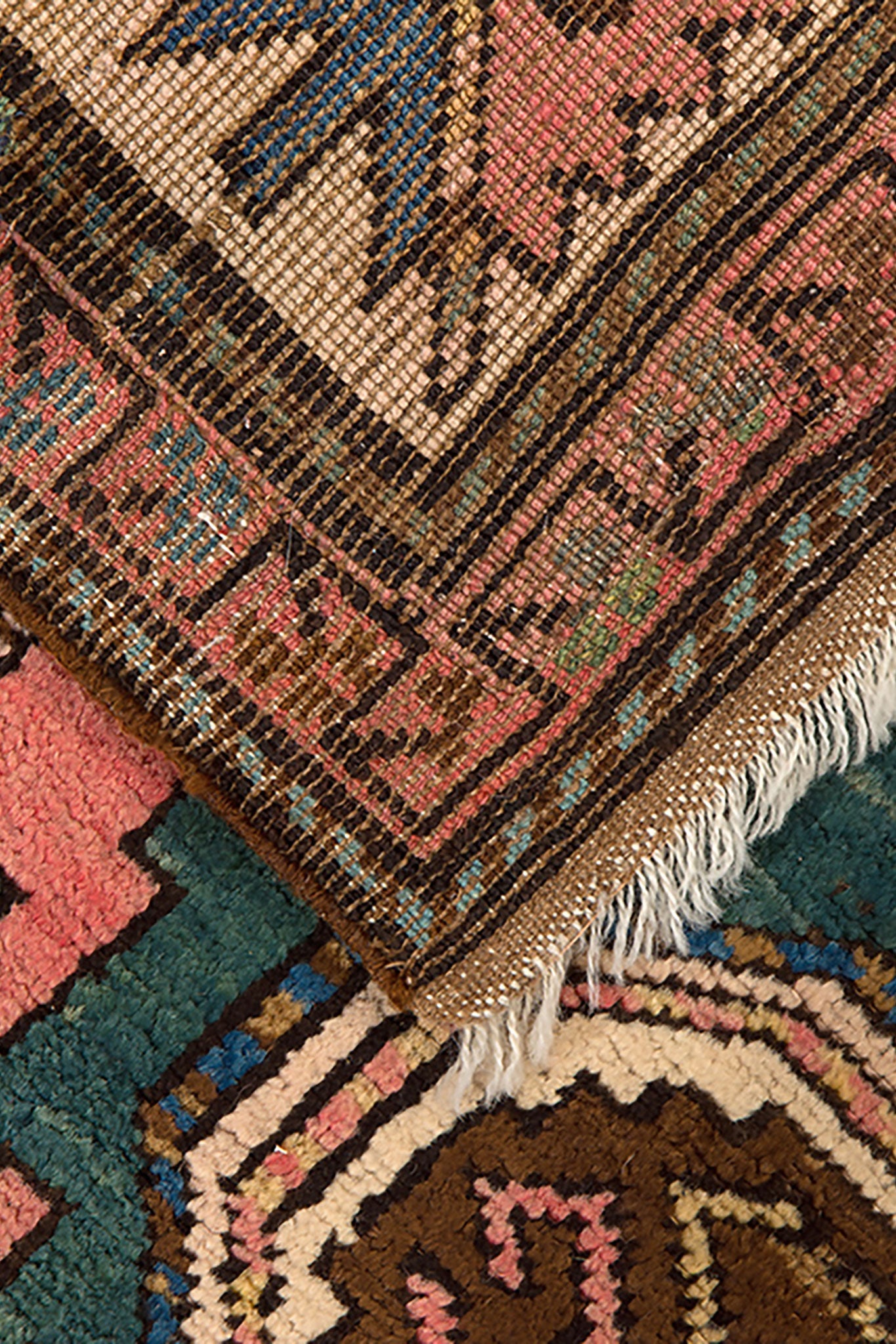 ANTIQUE CAUCASIAN LESHGI