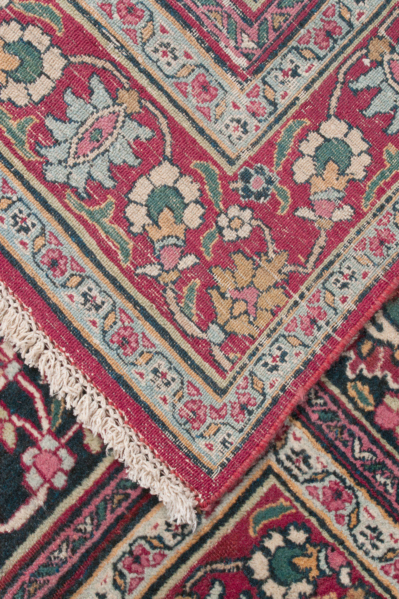 ANTIQUE PERSIAN KHORASSAN