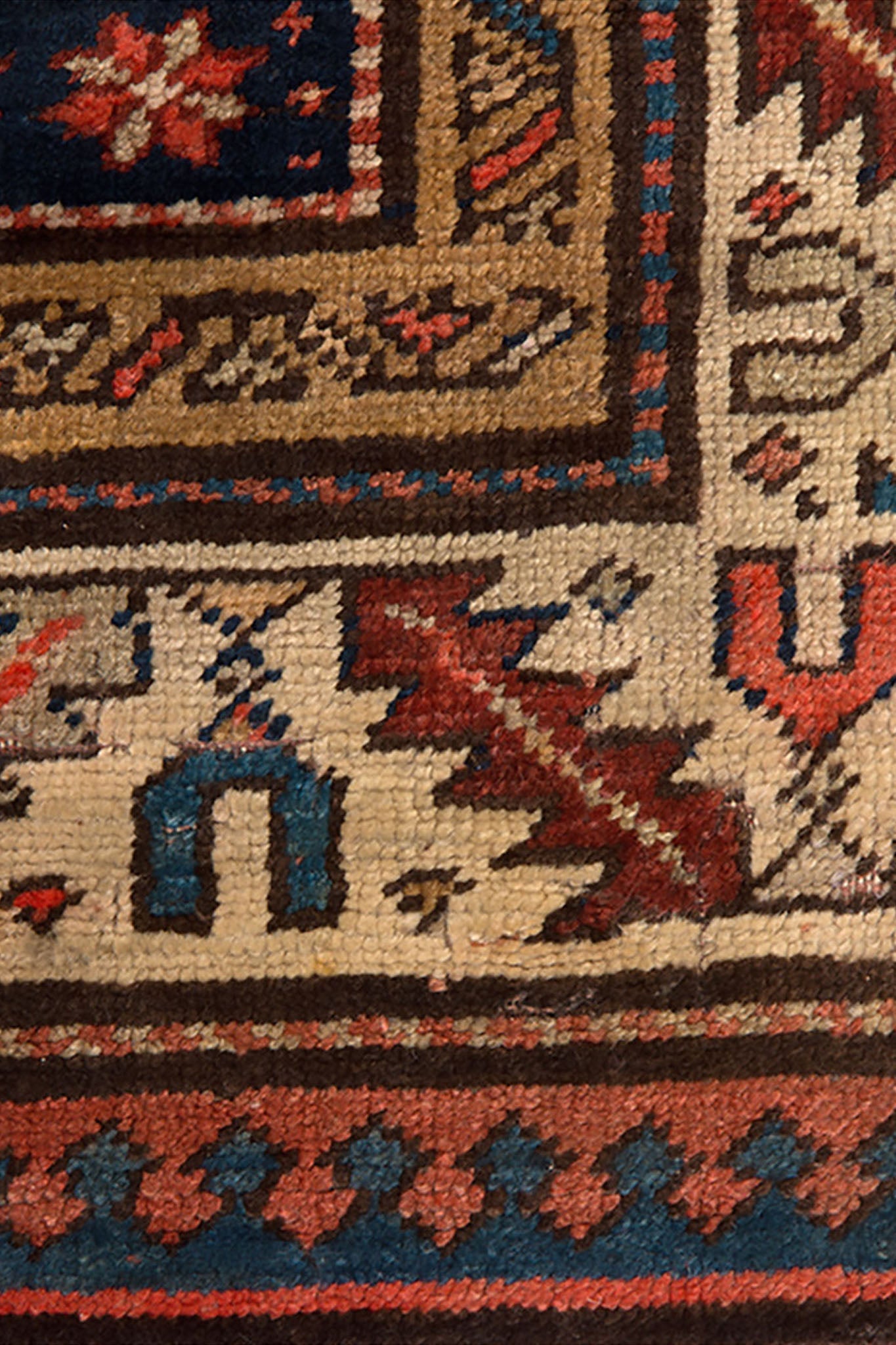 ANTIQUE CAUCASIAN KAZAK