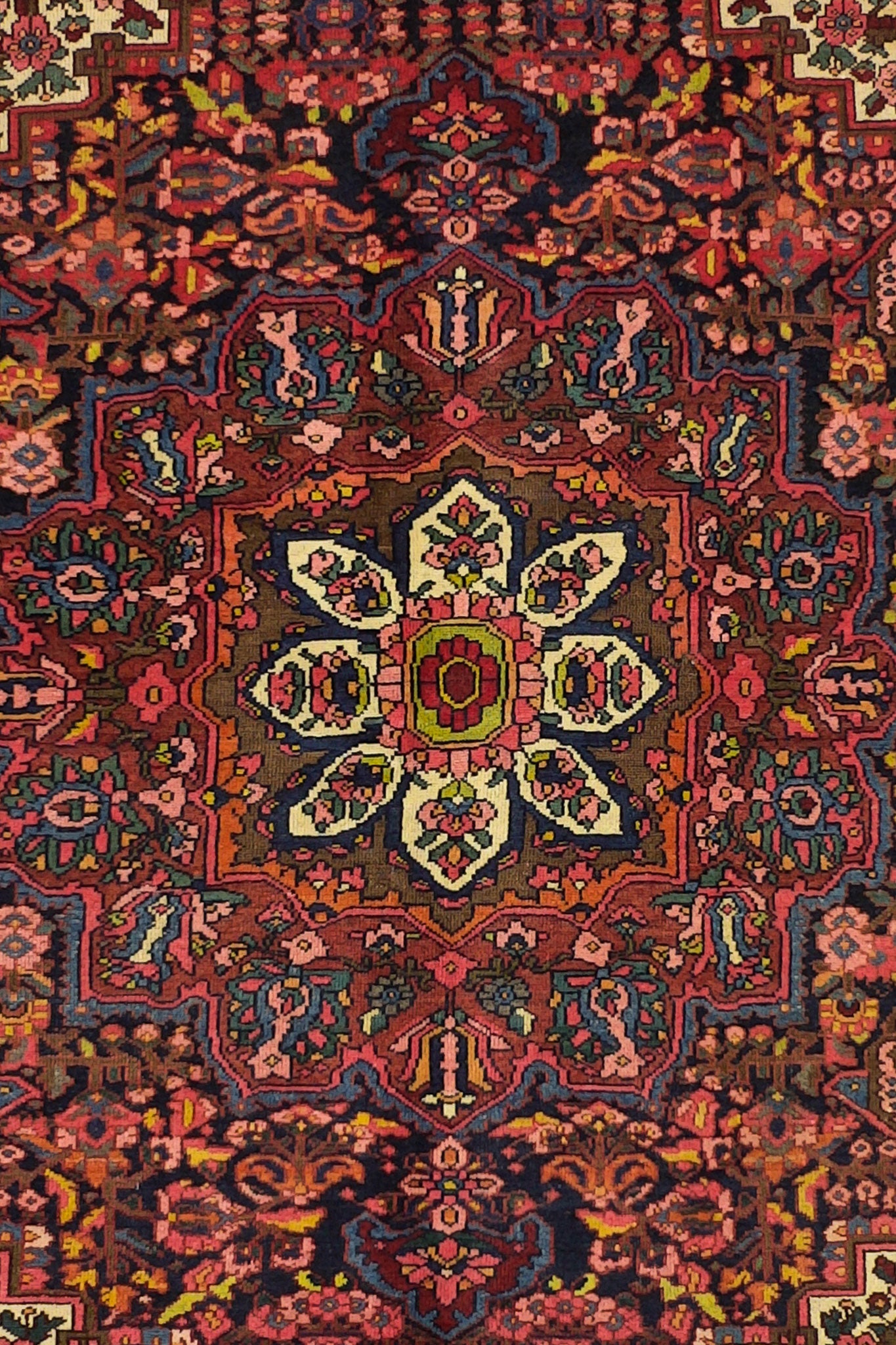 ANTIQUE PERSIAN BAKHTIAR