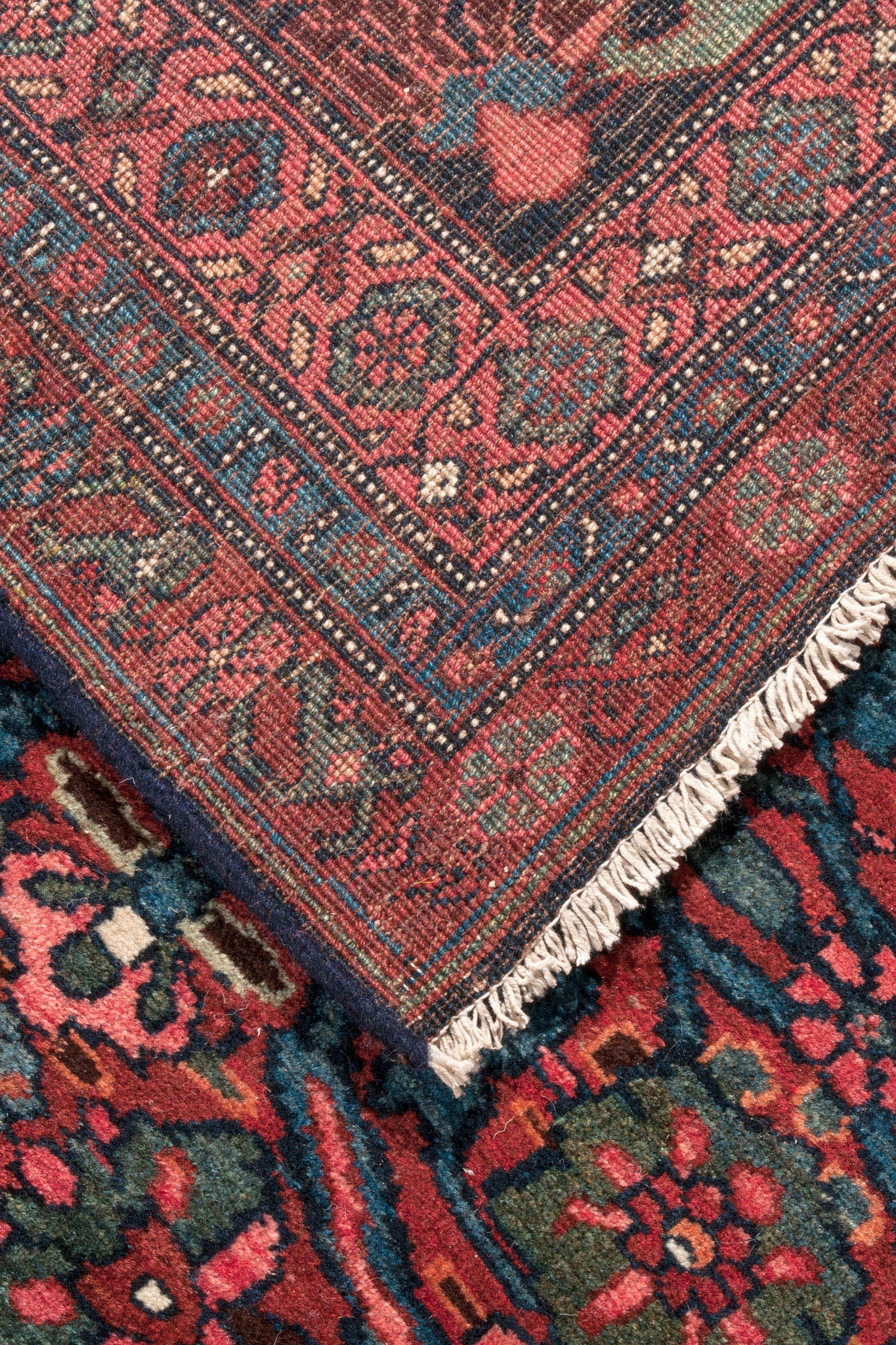 ANTIQUE PERSIAN BIDJAR