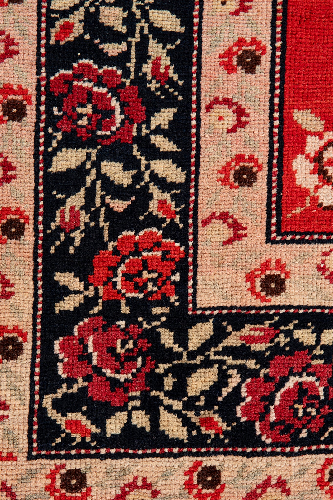 ANTIQUE CAUCASIAN PICTORIAL