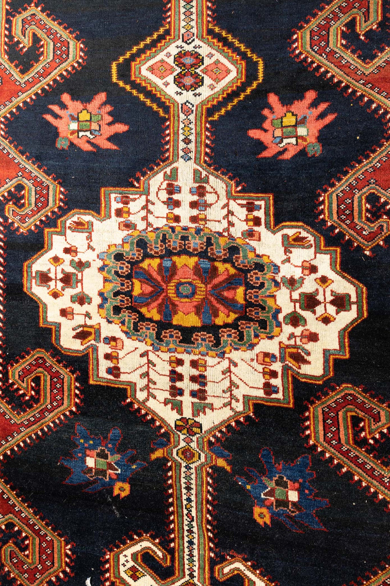 ANTIQUE PERSIAN BAKHTIARI C1920