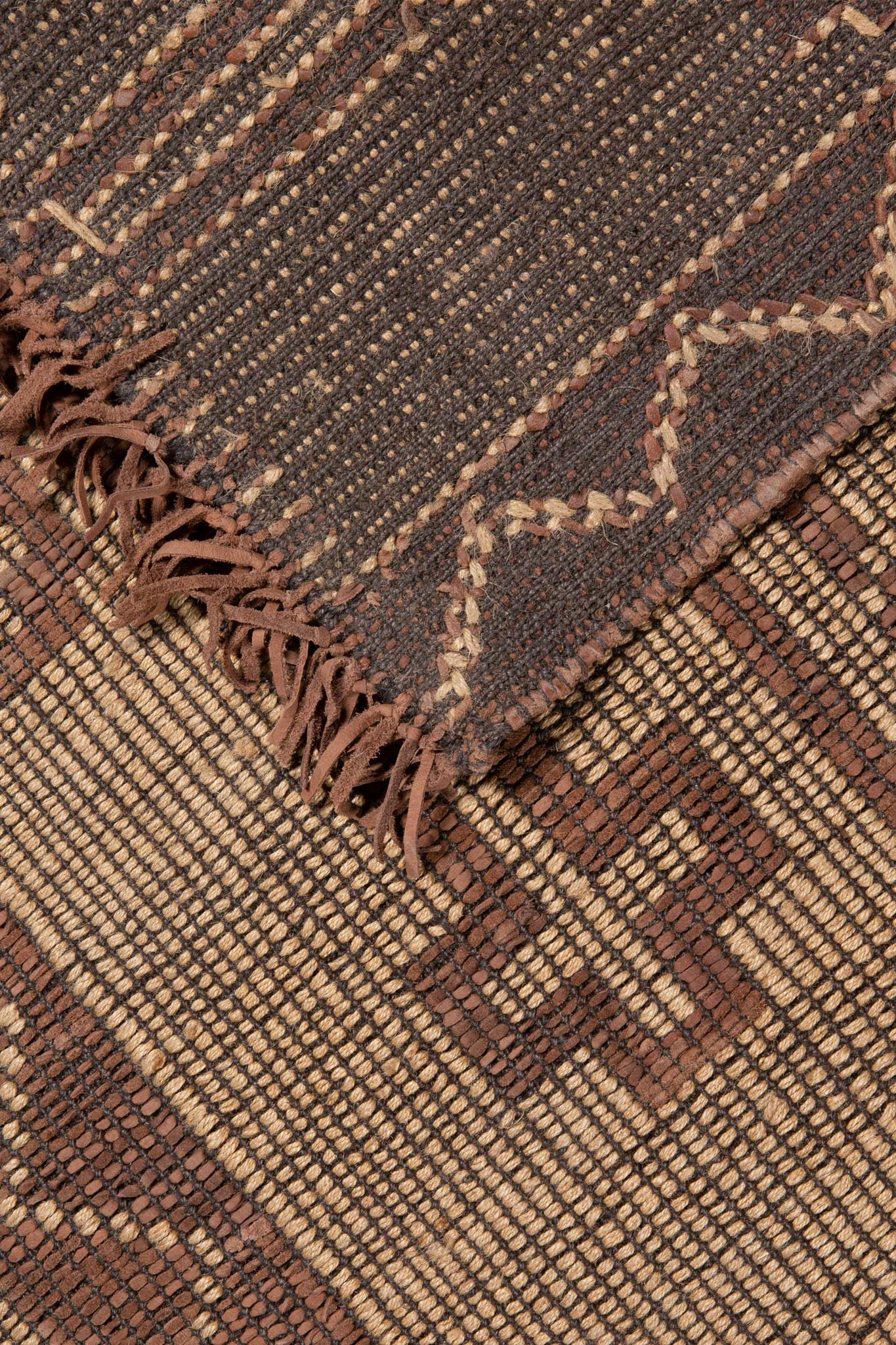 TUAREG DESIGN 01 NAT/TAN