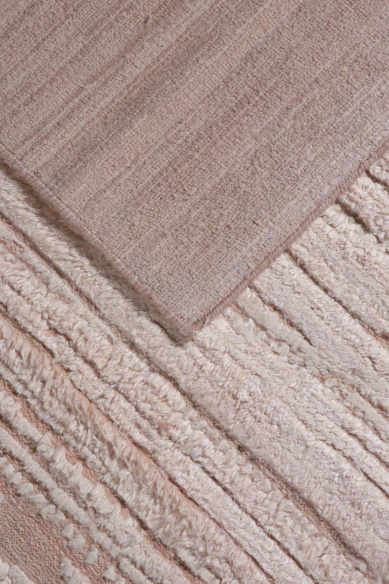 LUXURY SILKS SOLID BLUSH