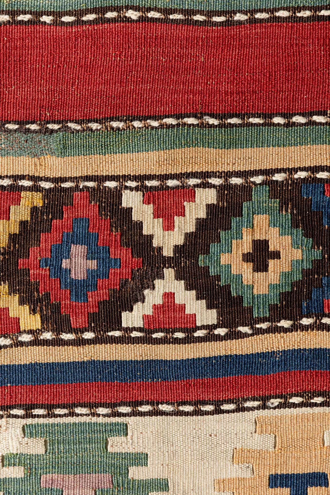ANTIQUE CAUCASIAN SHIRVAN KELIM