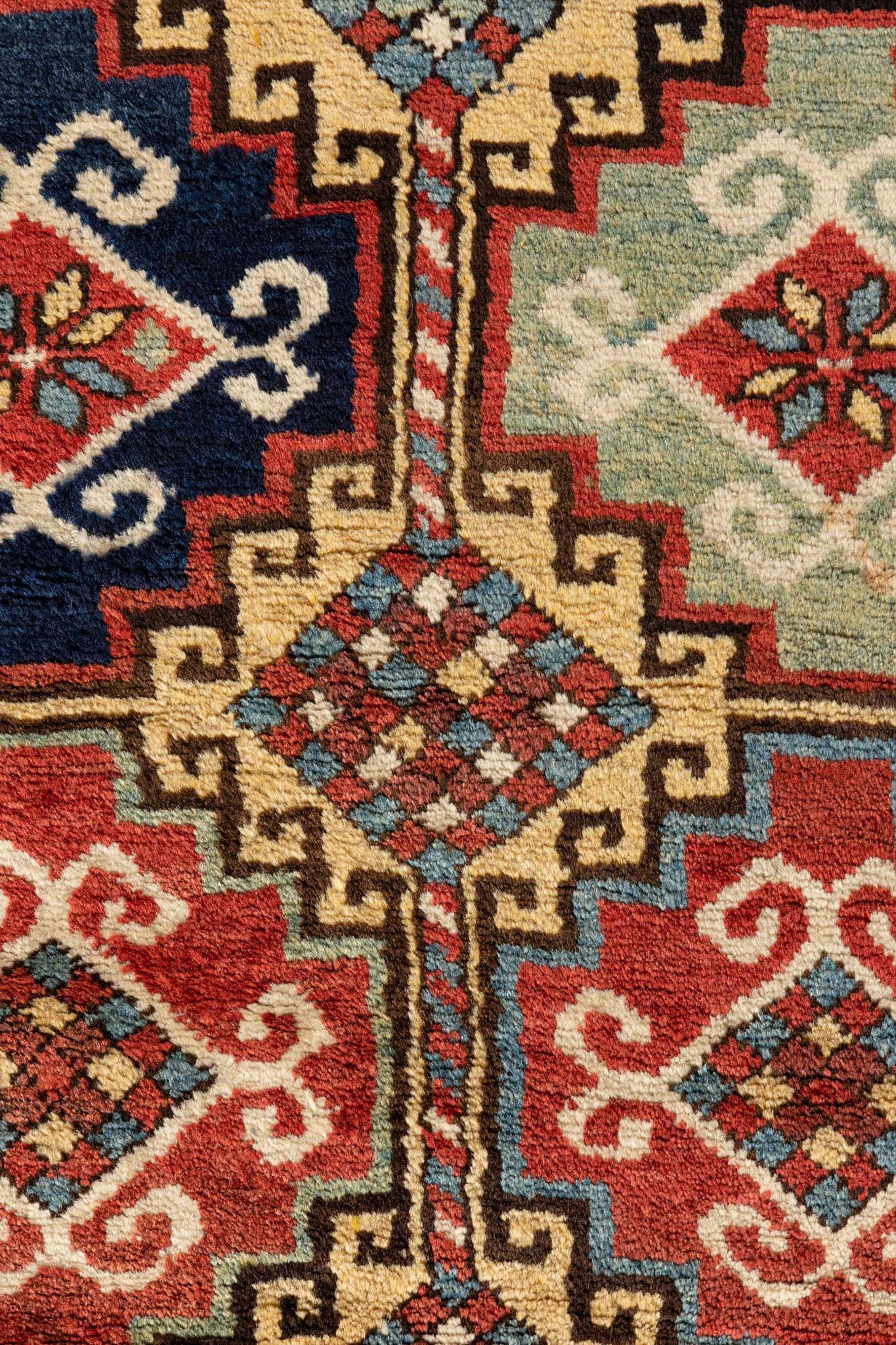 ANTIQUE CAUCASIAN KAZAK