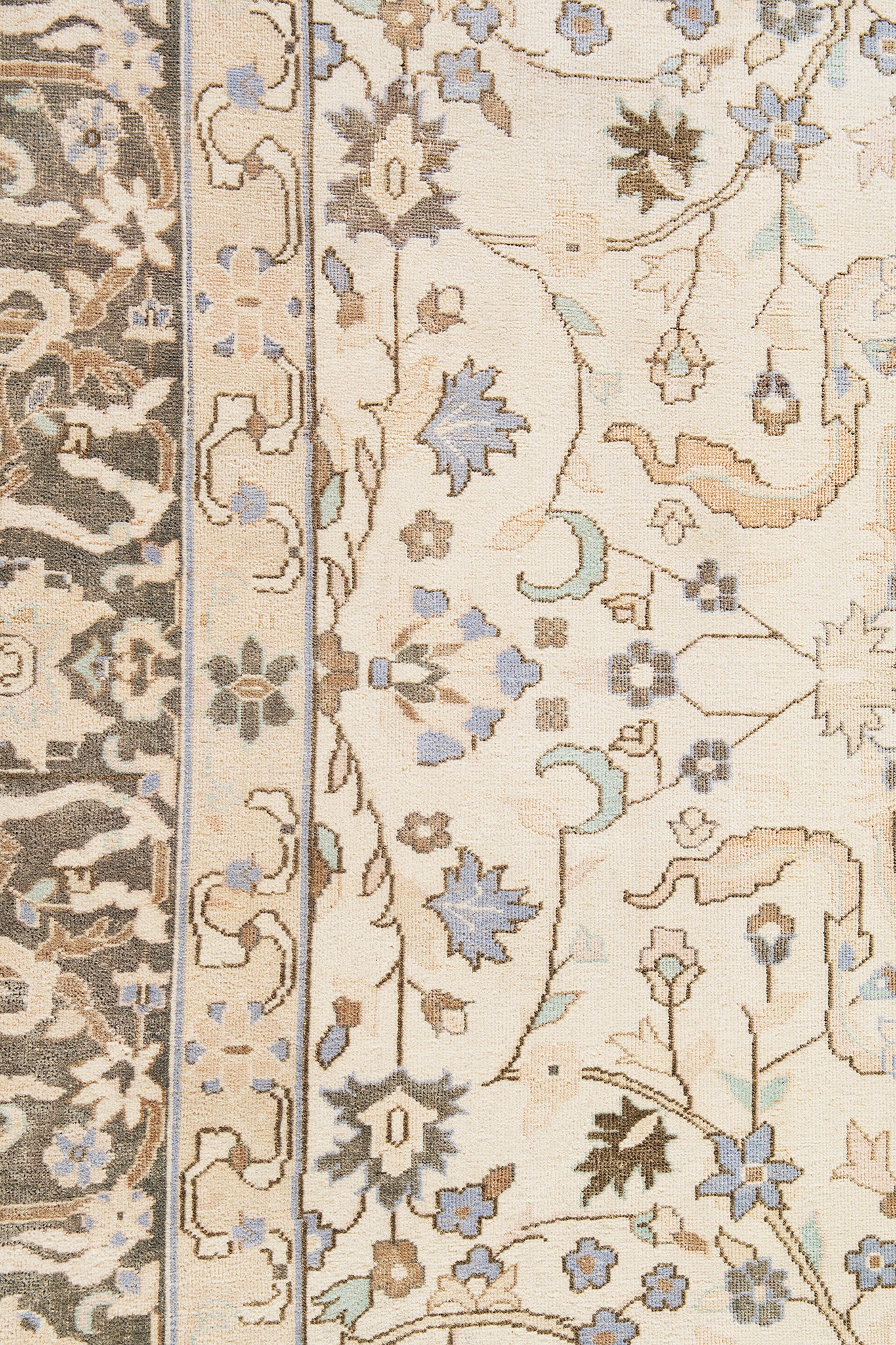 VINTAGE PERSIAN TABRIZ