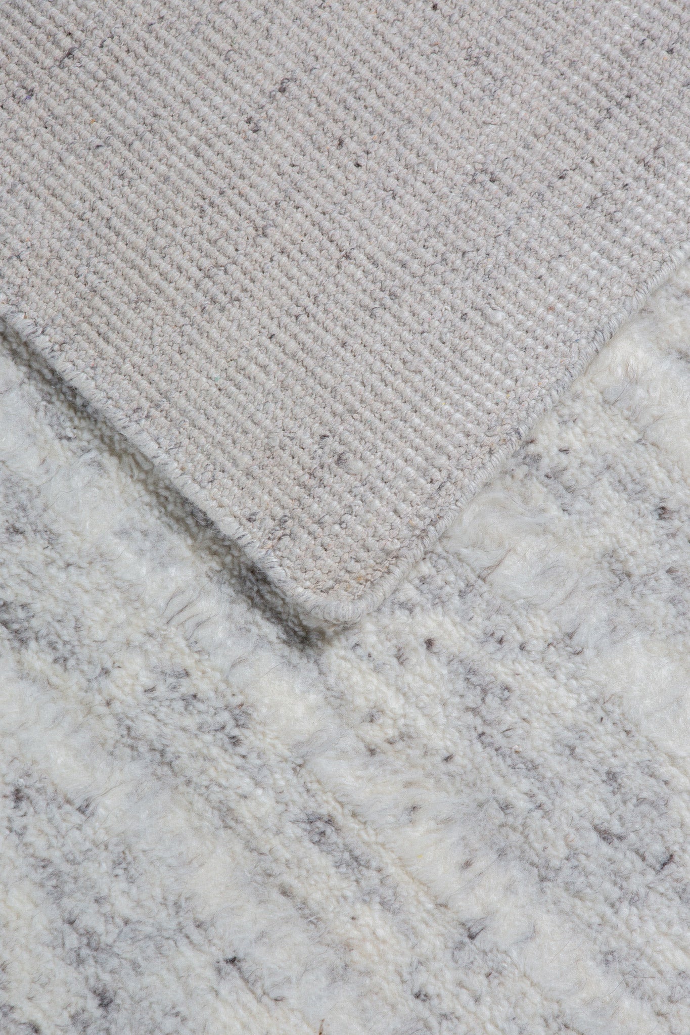 NOMAD RUSTIC STRIPES NATURAL