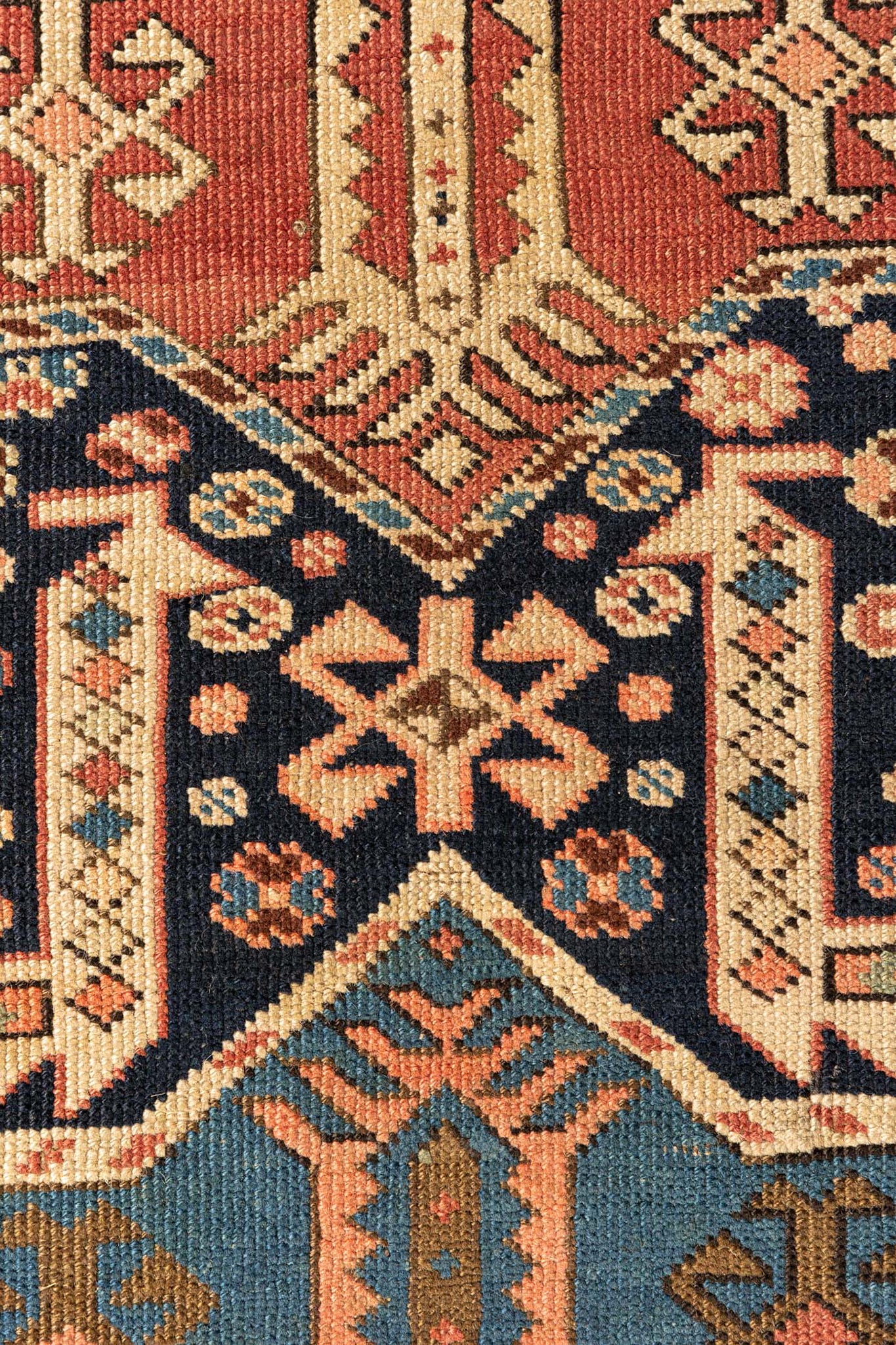 ANTIQUE CAUCASINA AKSTAFA