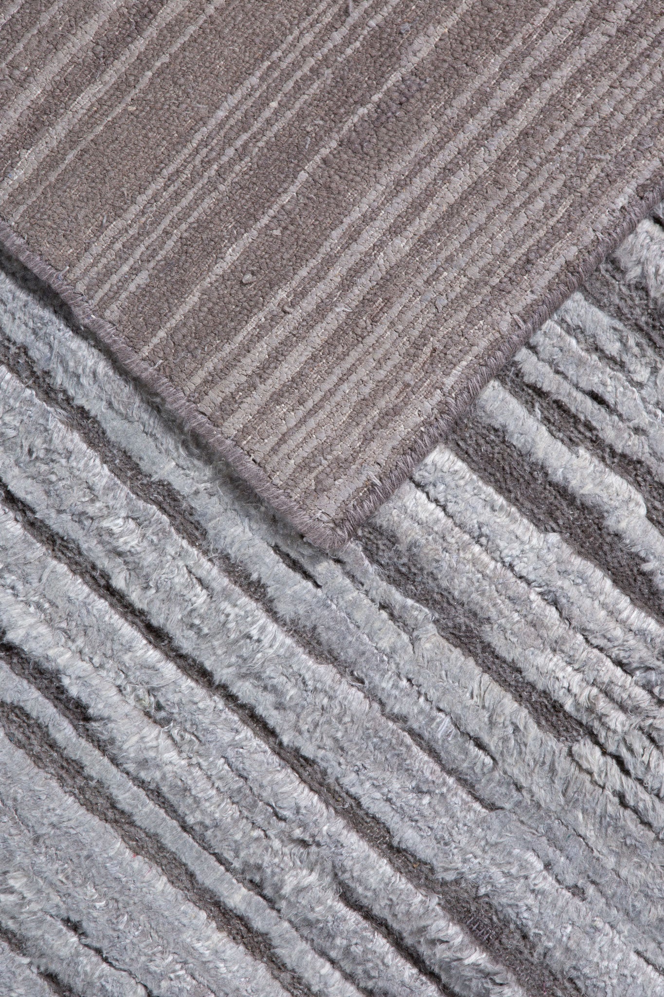LUXURY SILKS SOLID LT GREY