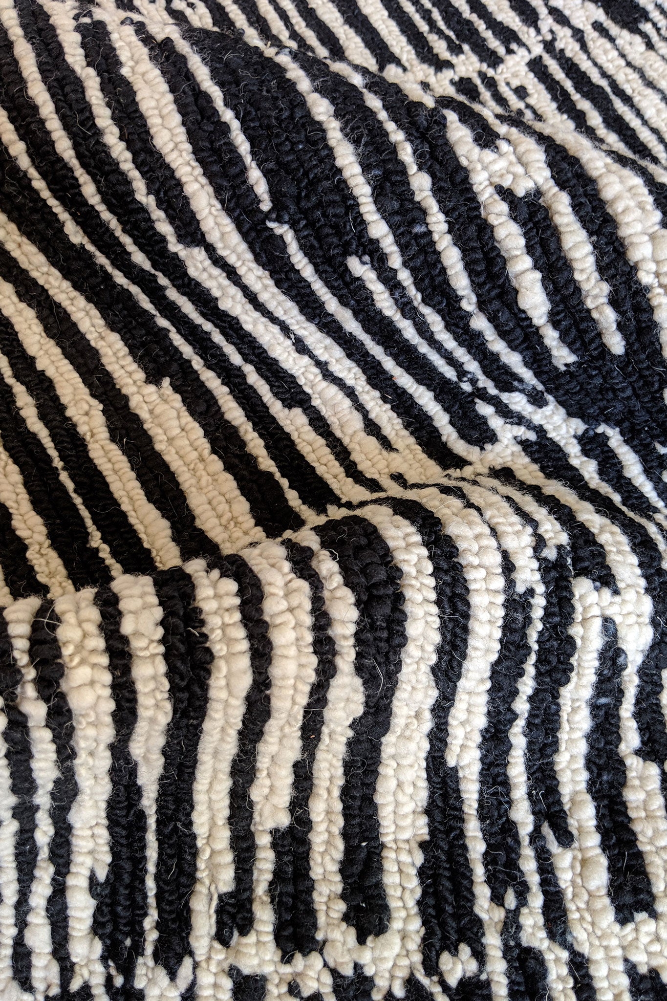 INDIA MERINO LOOP IV/BK