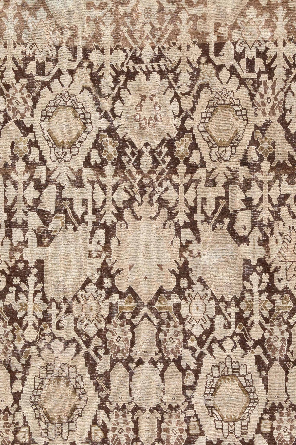 ANTIQUE PERSIAN MAHAL