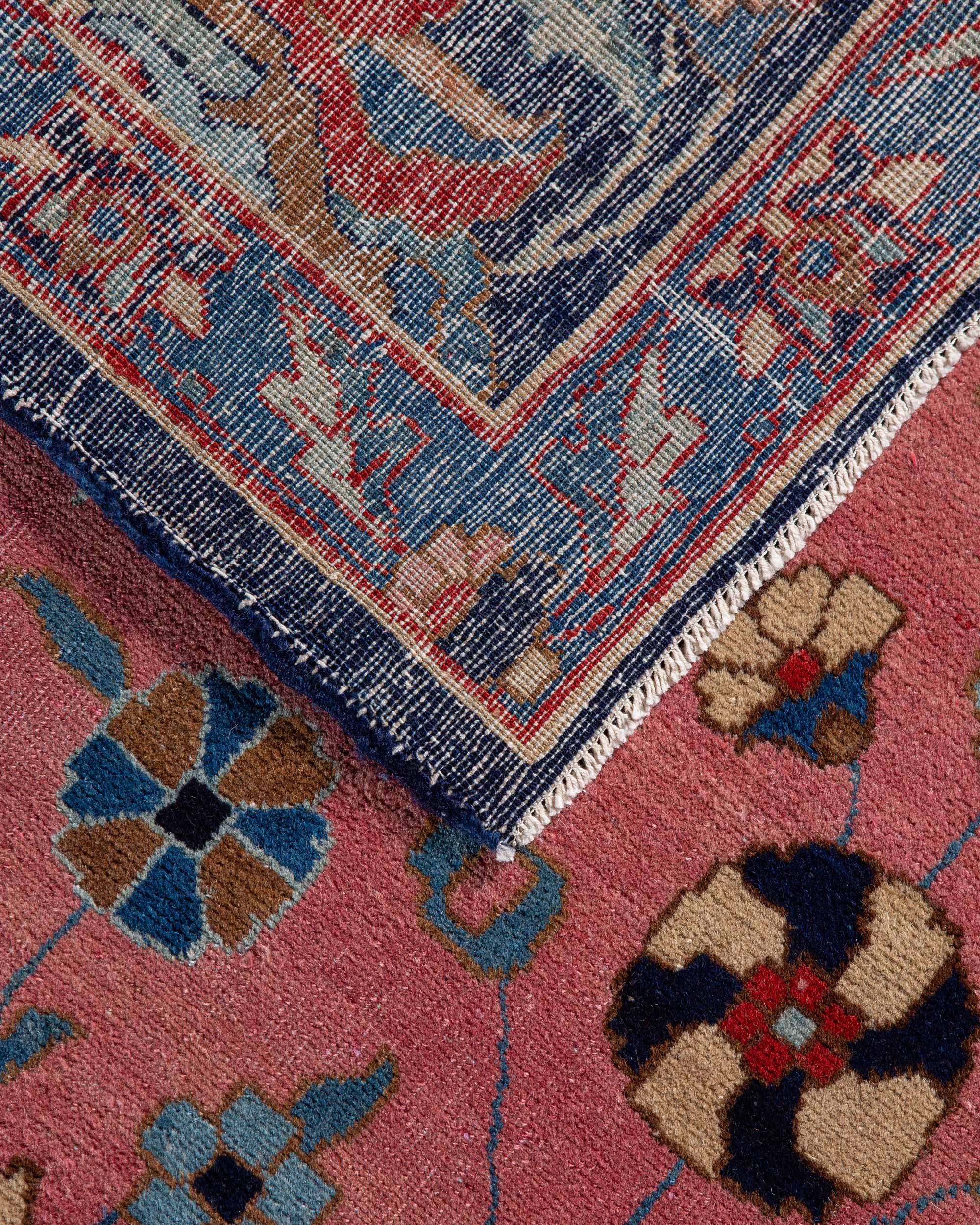 ANTIQUE PERSIAN SAROUK