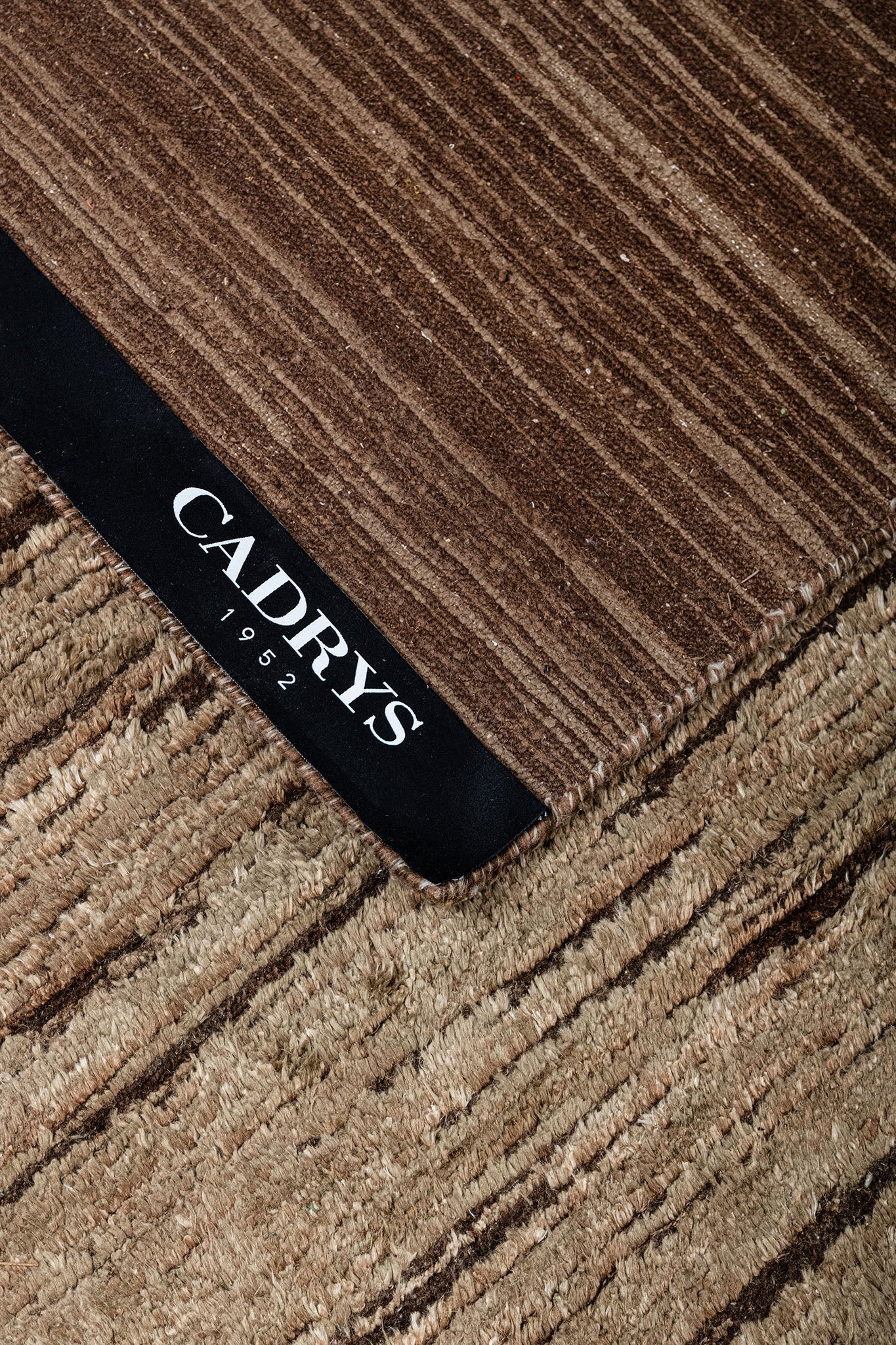 LUXURY SILKS SOLID BROWN