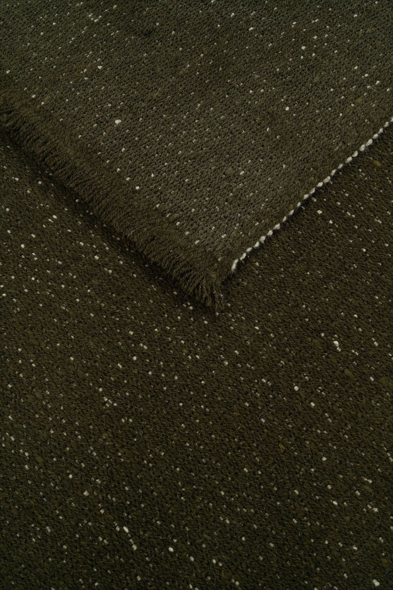 HERRINGBONE AI OLIVE