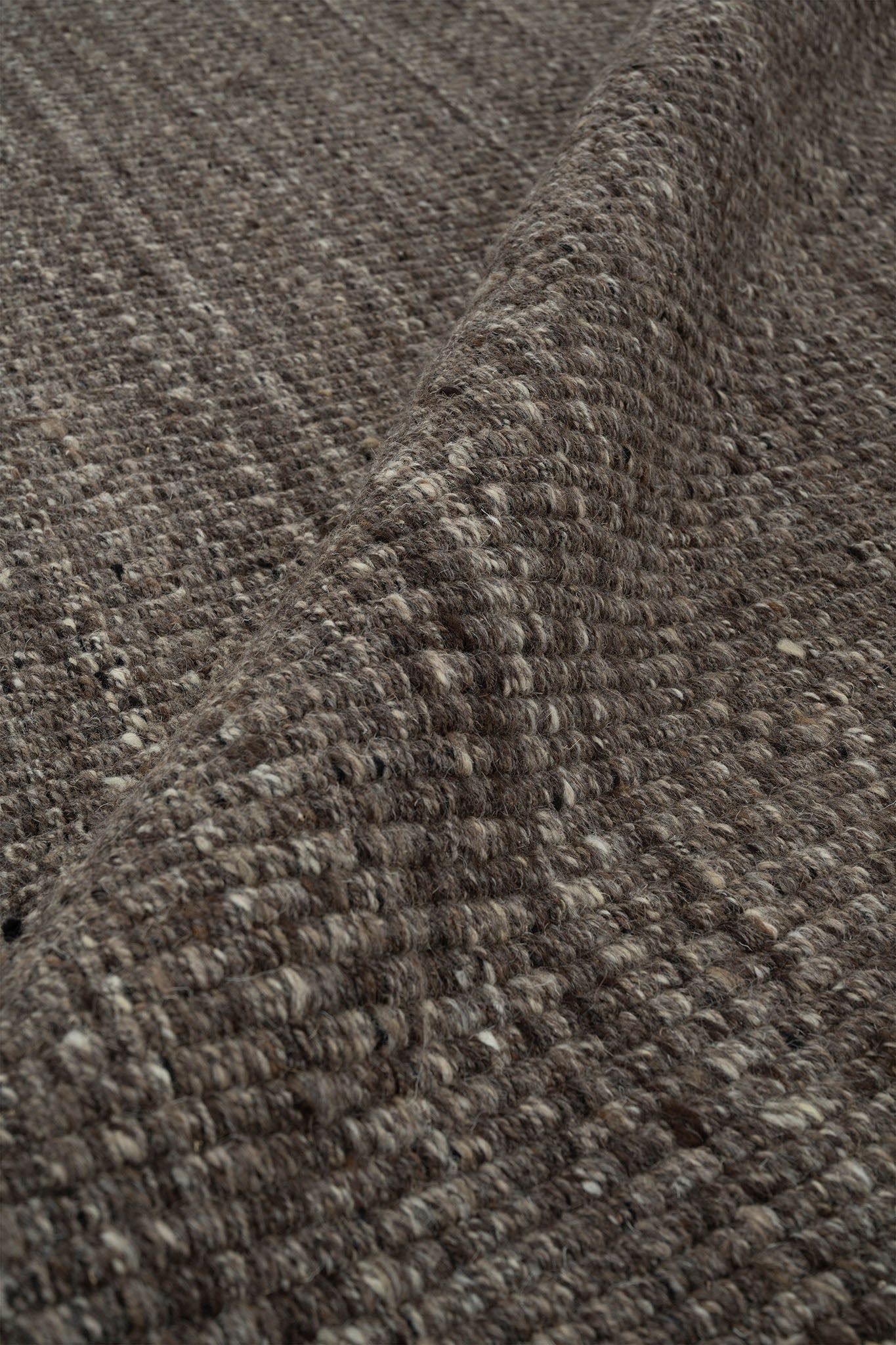 HERRINGBONE MATRIX GRANITE