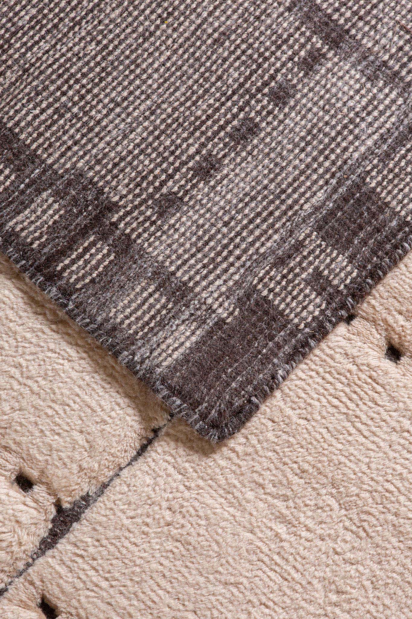 CINDA HANDWOVEN WOOL