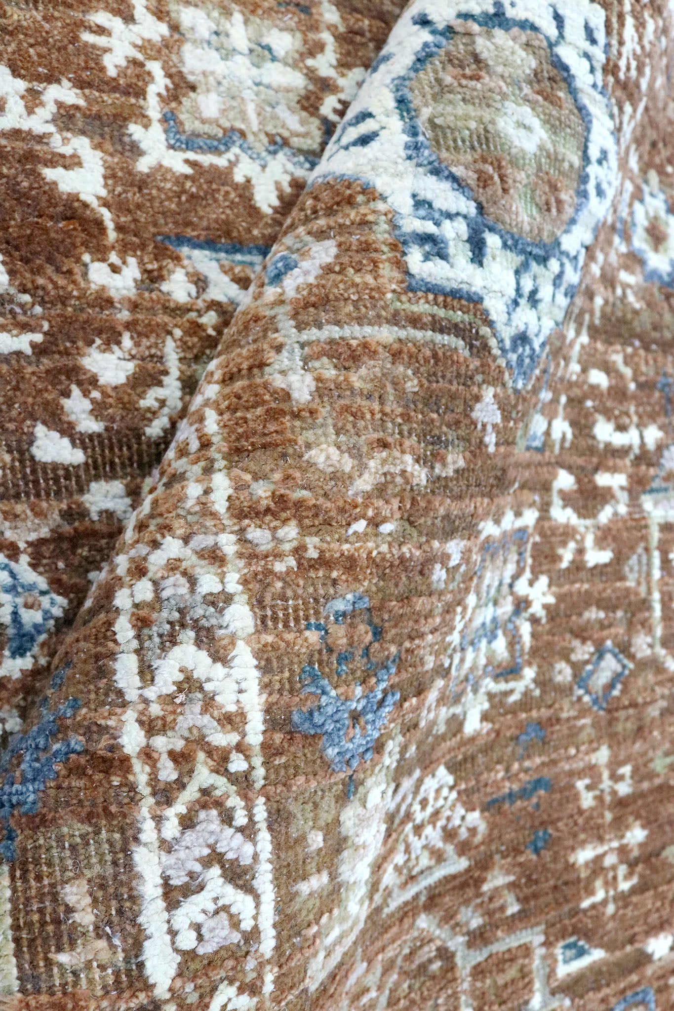INDIA REVIVAL SILK MAMLUK RUST