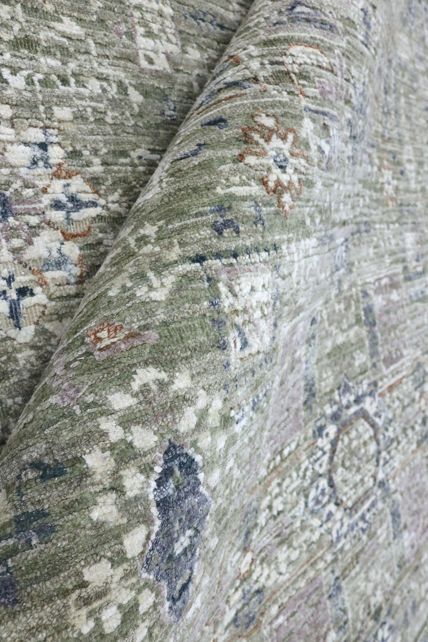 INDIA REVIVAL SILK MAMLUK GREEN