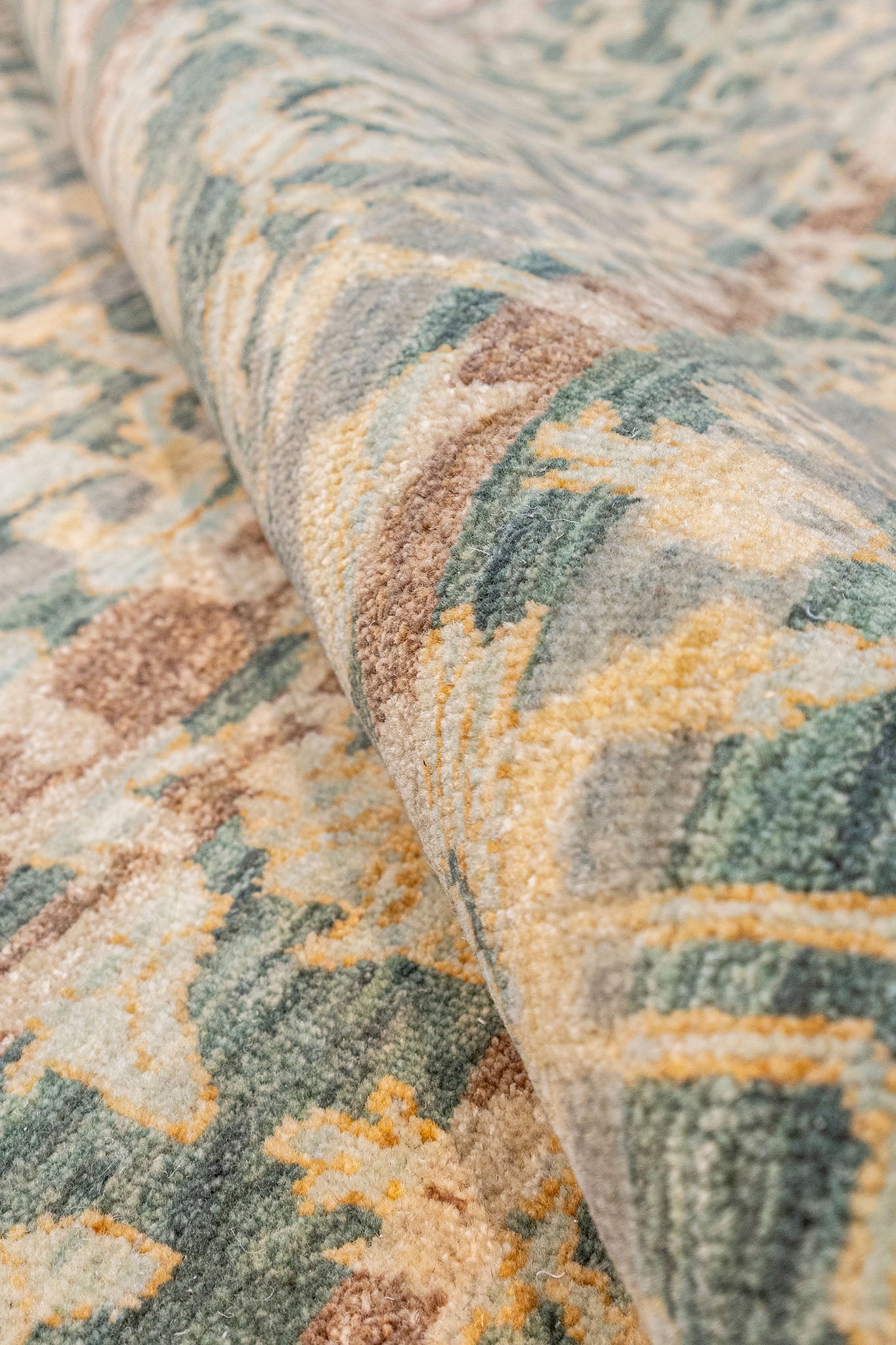INDIA REVIVAL SILK MAMLUK