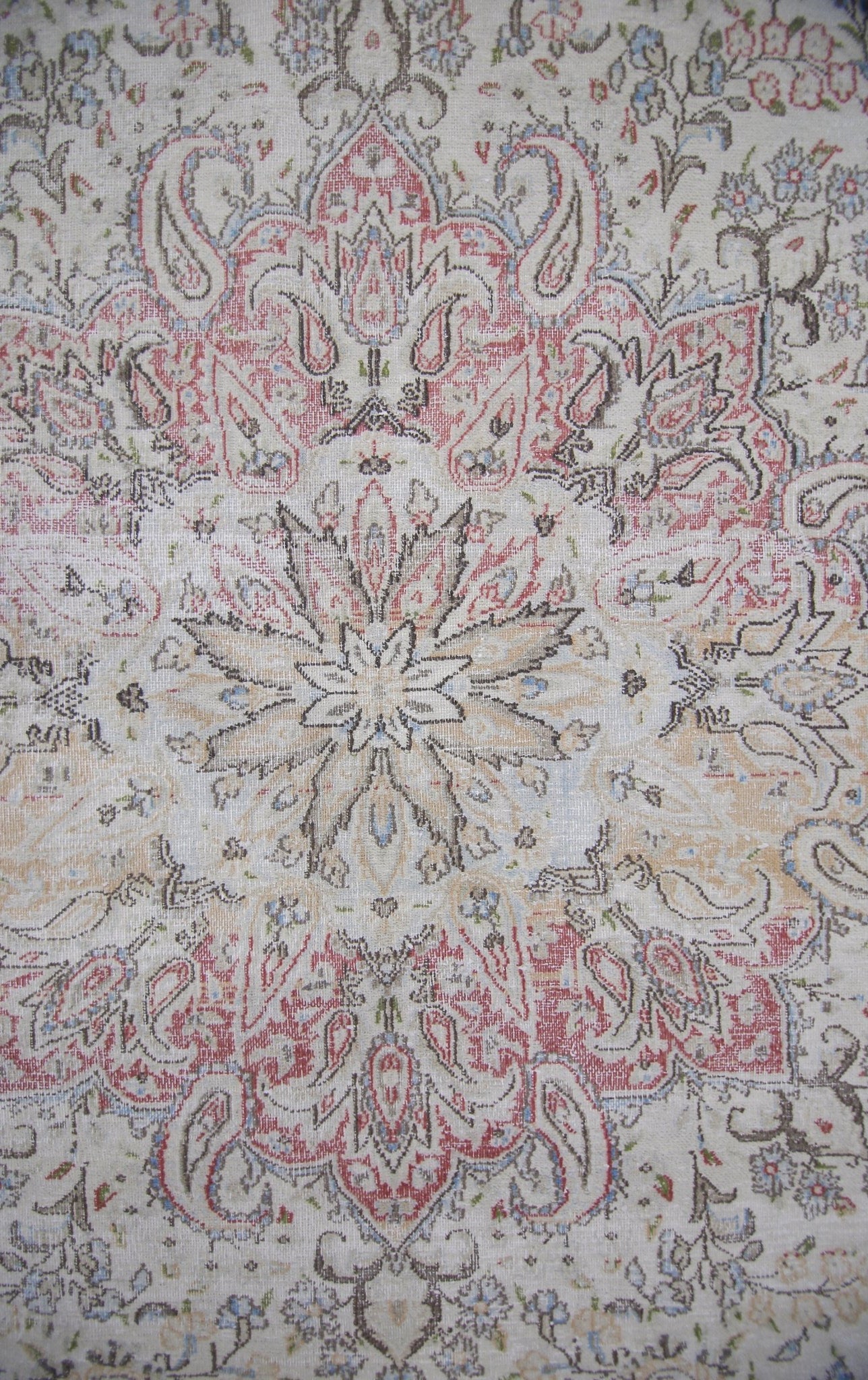 VINTAGE PERSIAN KIRMAN