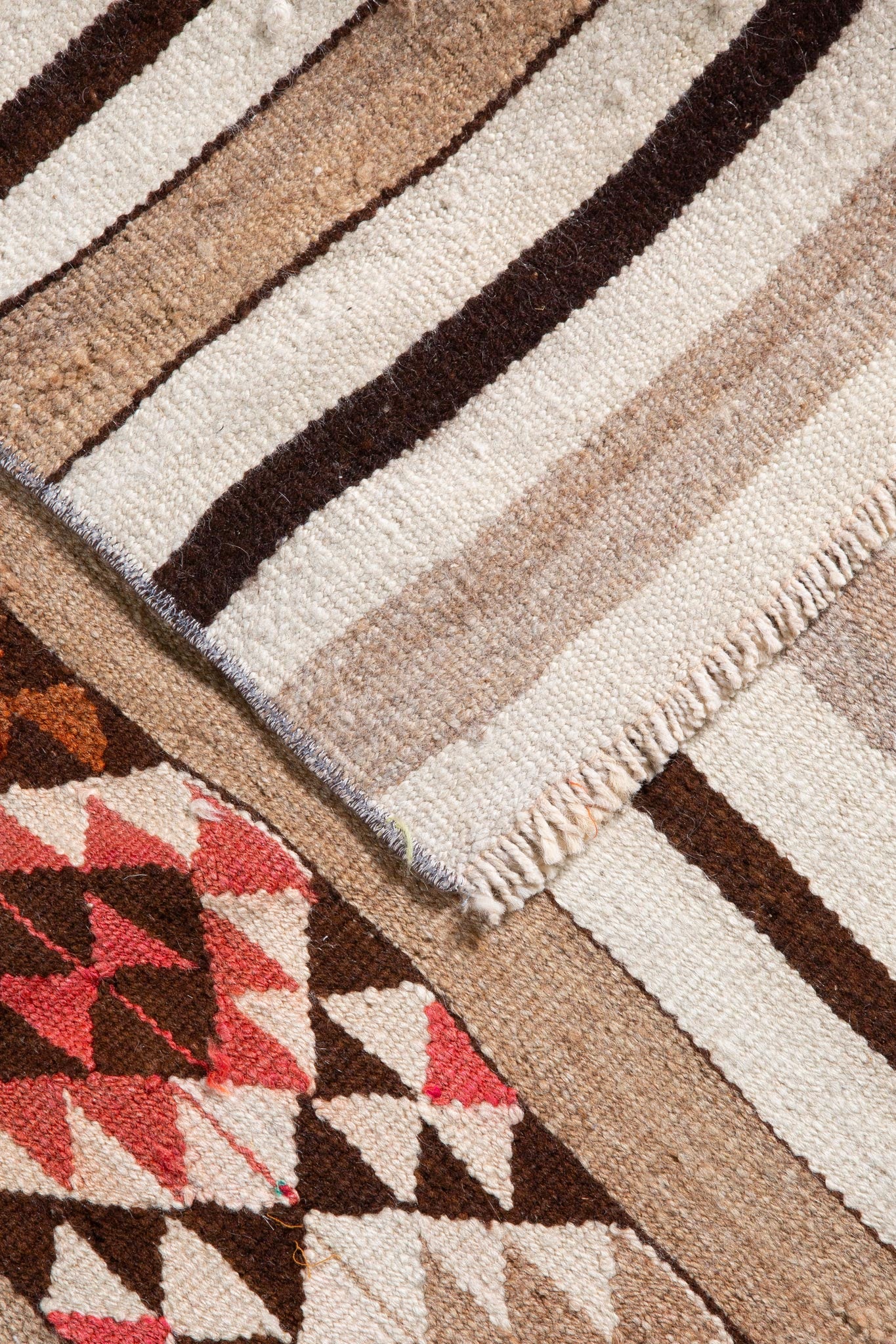 VINTAGE TURKISH KILIM