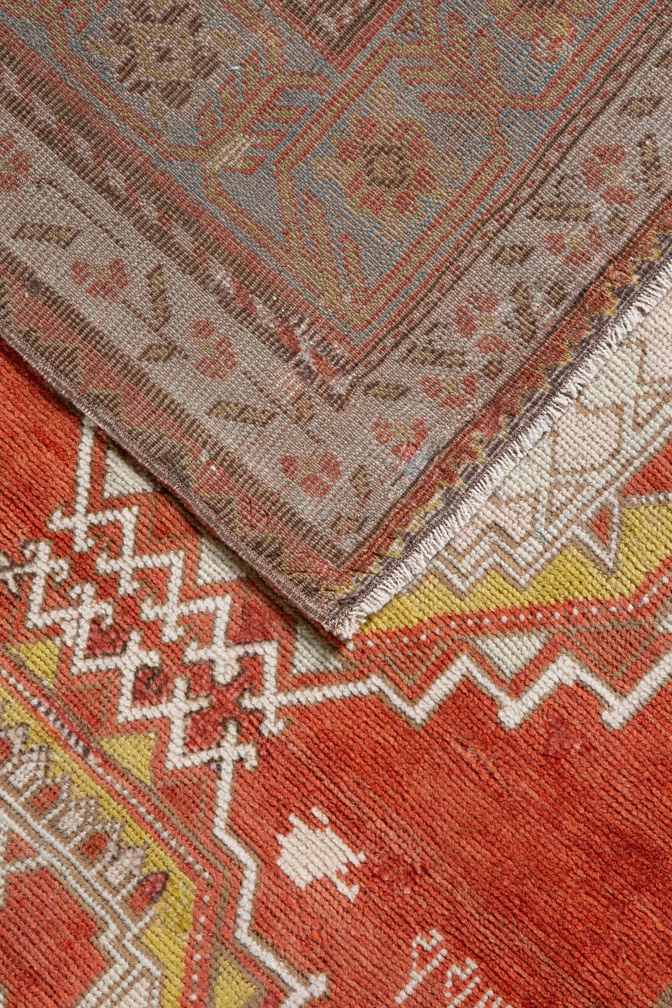 ANTIQUE CAUCASIAN
