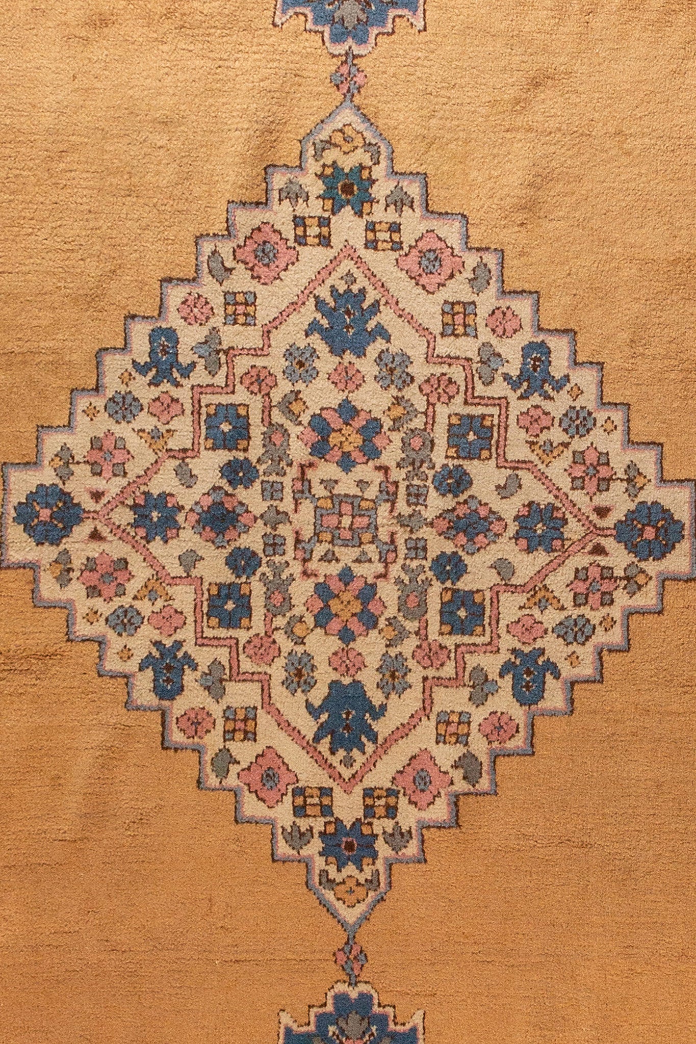 VINTAGE TURKISH OUSHAK