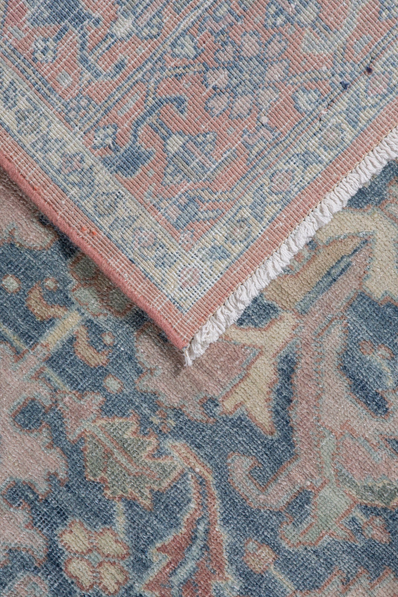 VINTAGE PERSIAN HERIZ
