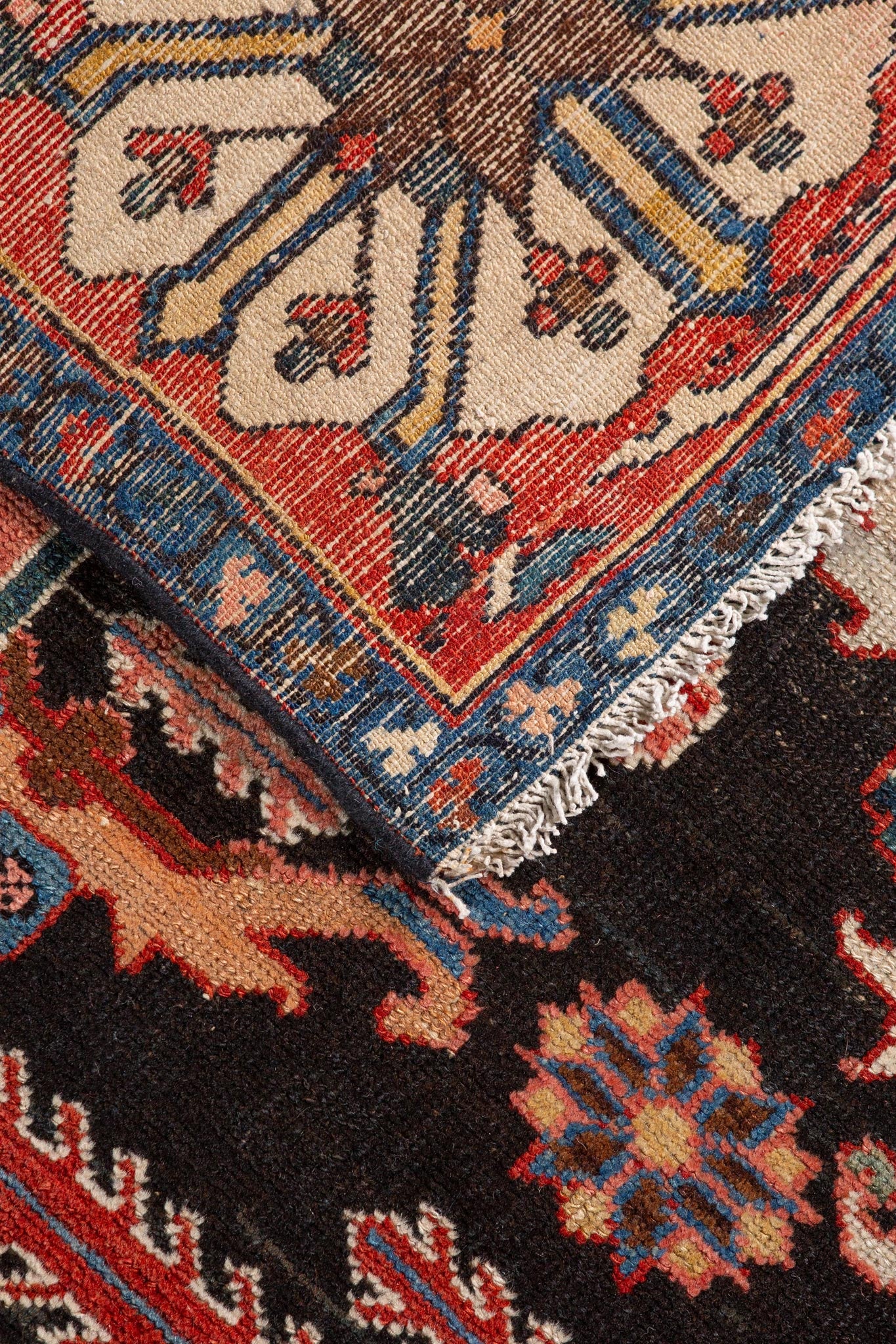 ANTIQUE PERSIAN BAKHTIAR